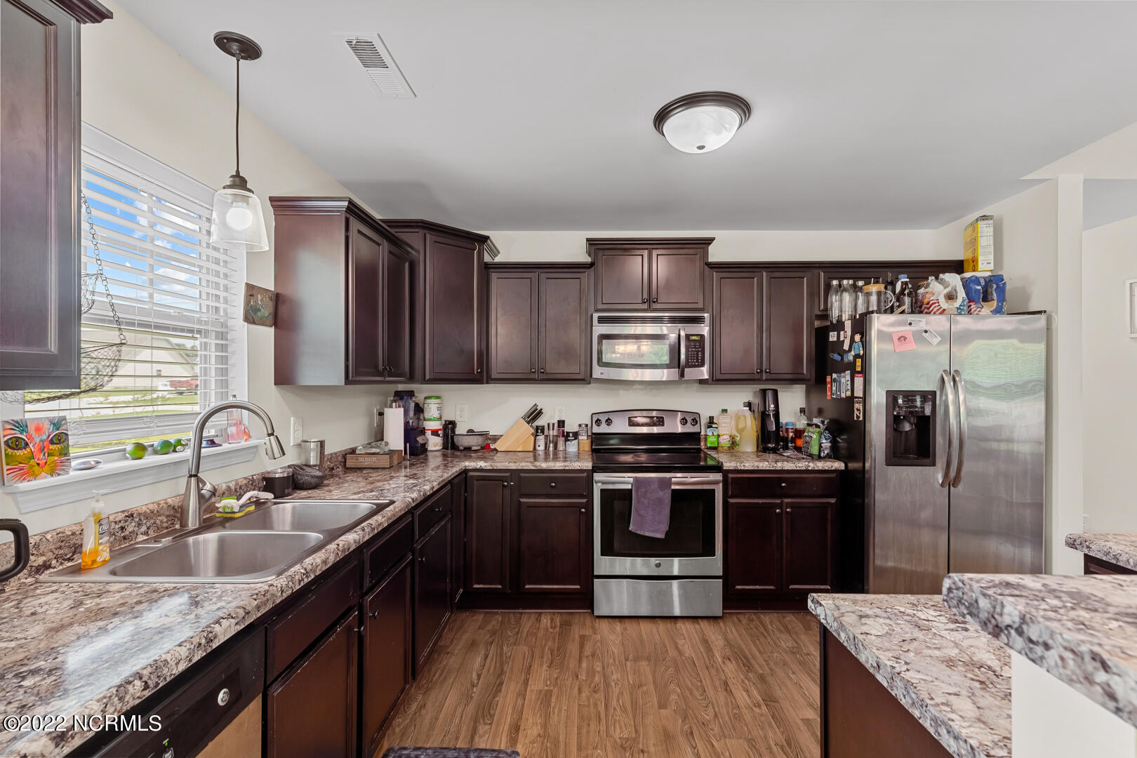 216 Gladstone Drive