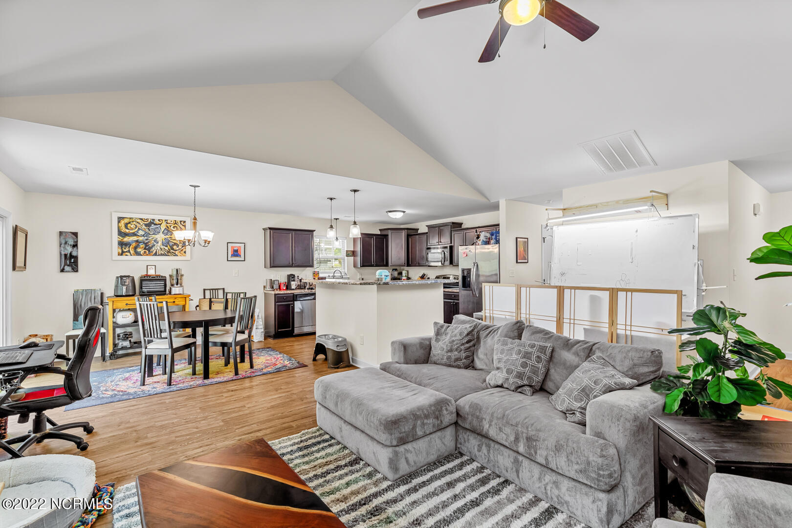216 Gladstone Drive