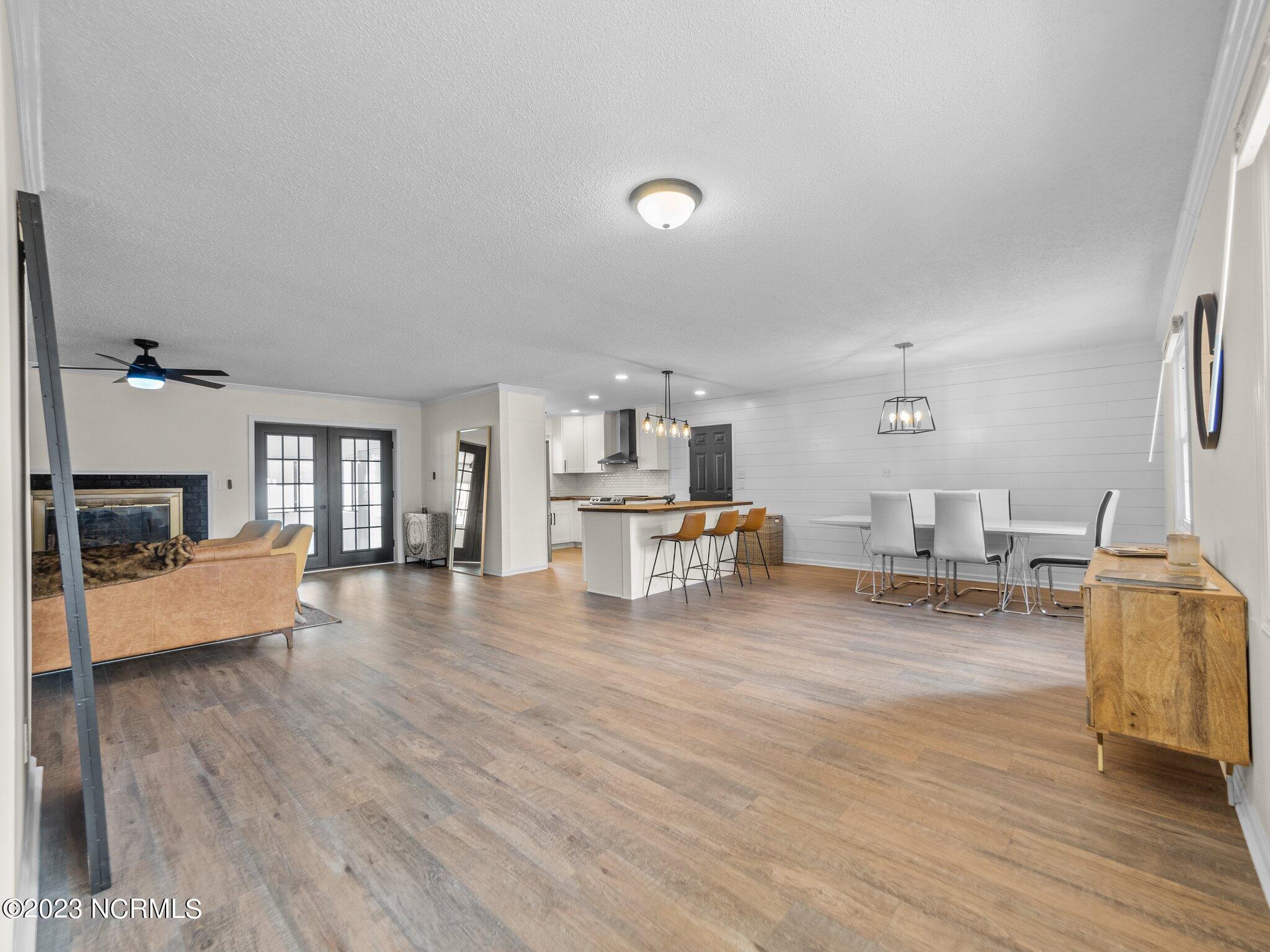 301 King Richard Court
