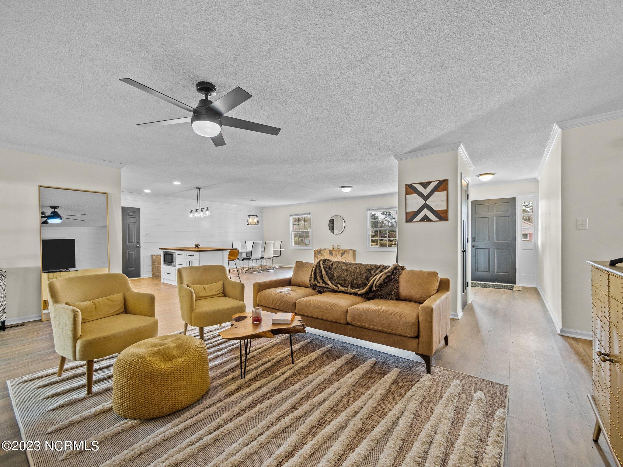 301 King Richard Court