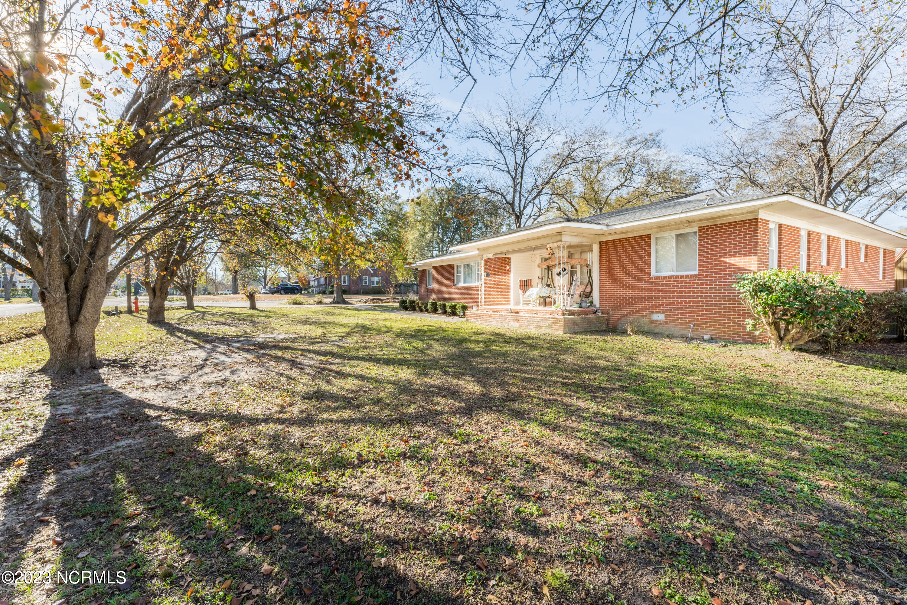 303 N Cowan Street