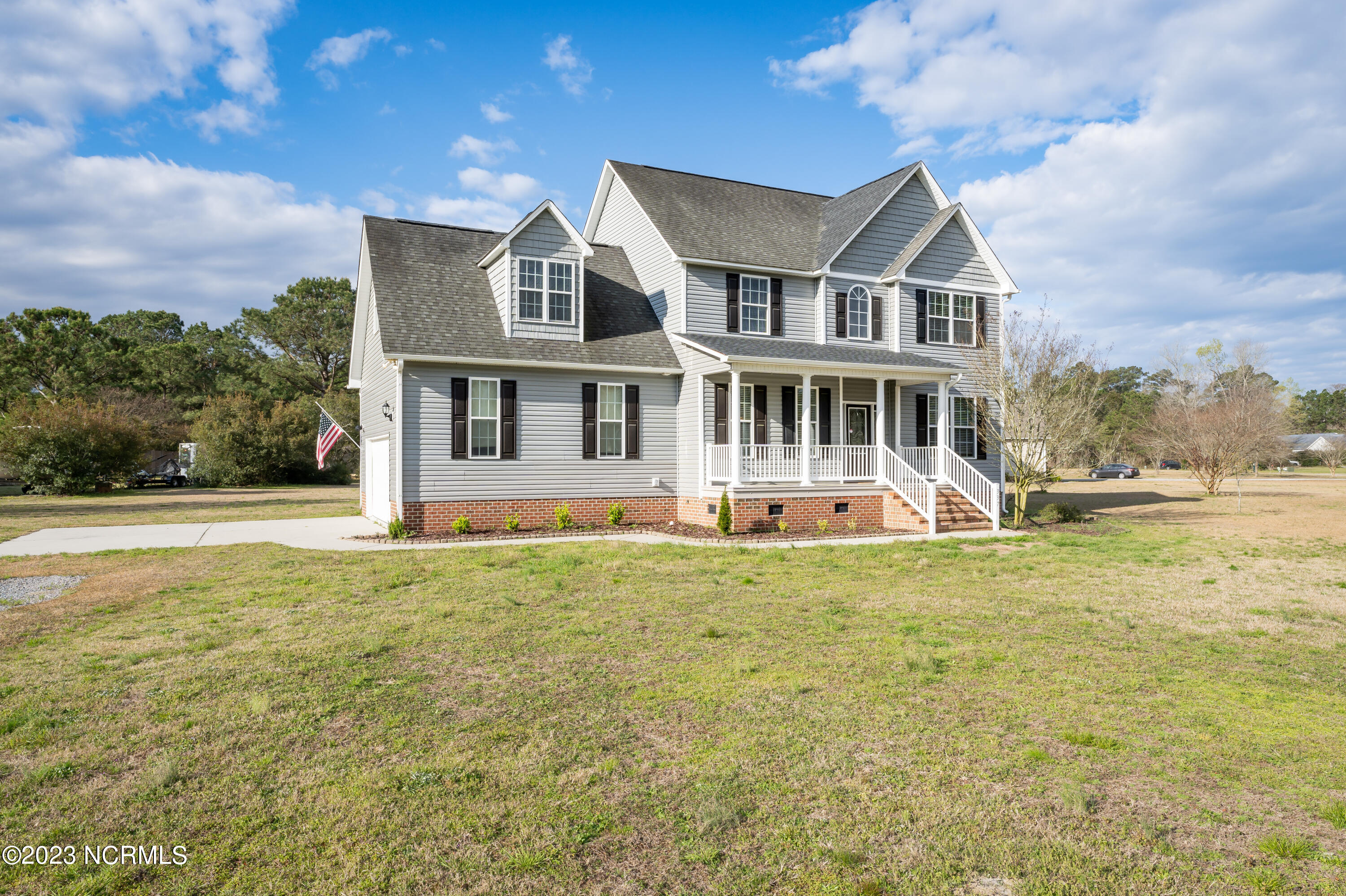 337 Oakmont Drive