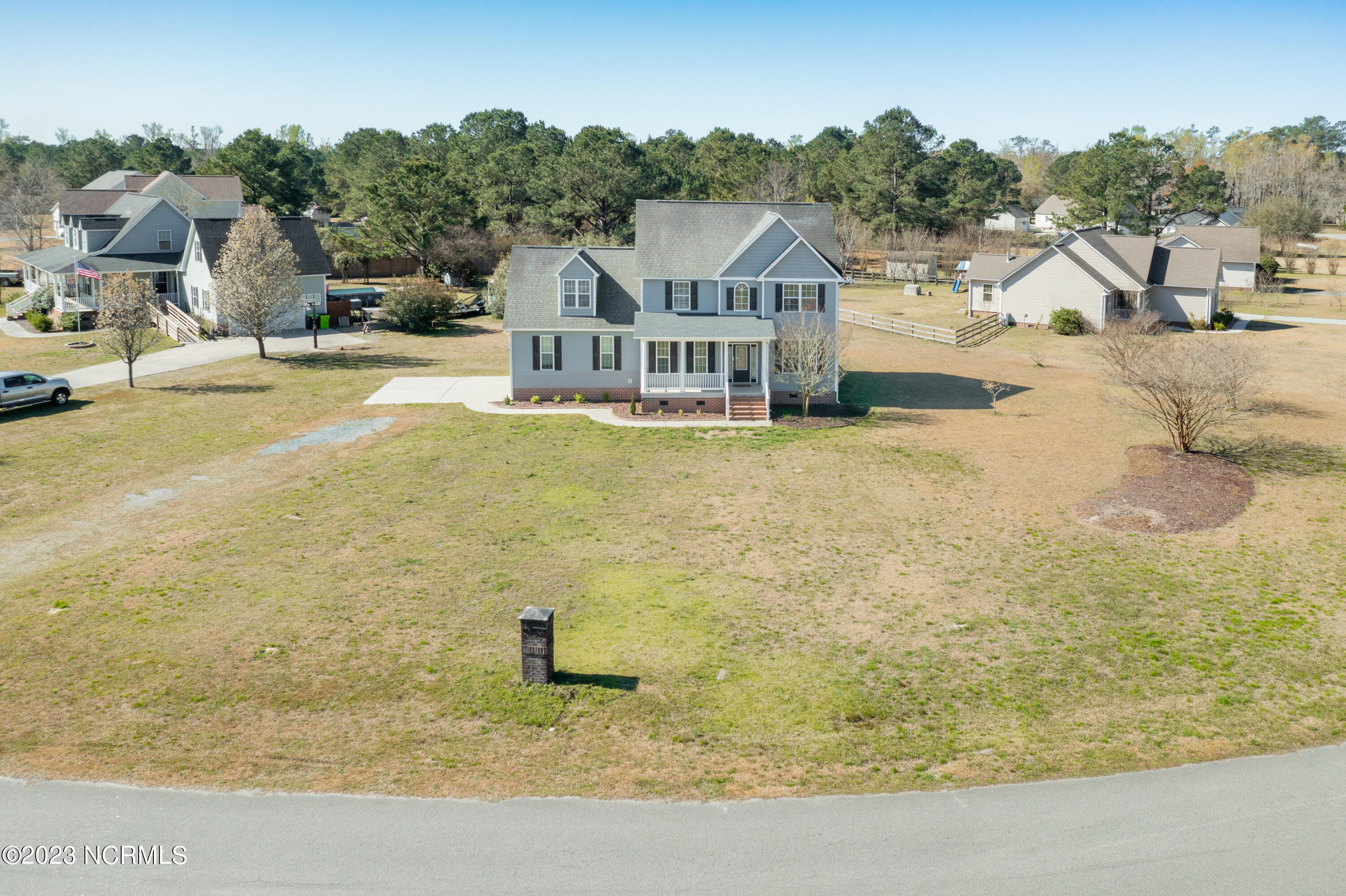 337 Oakmont Drive