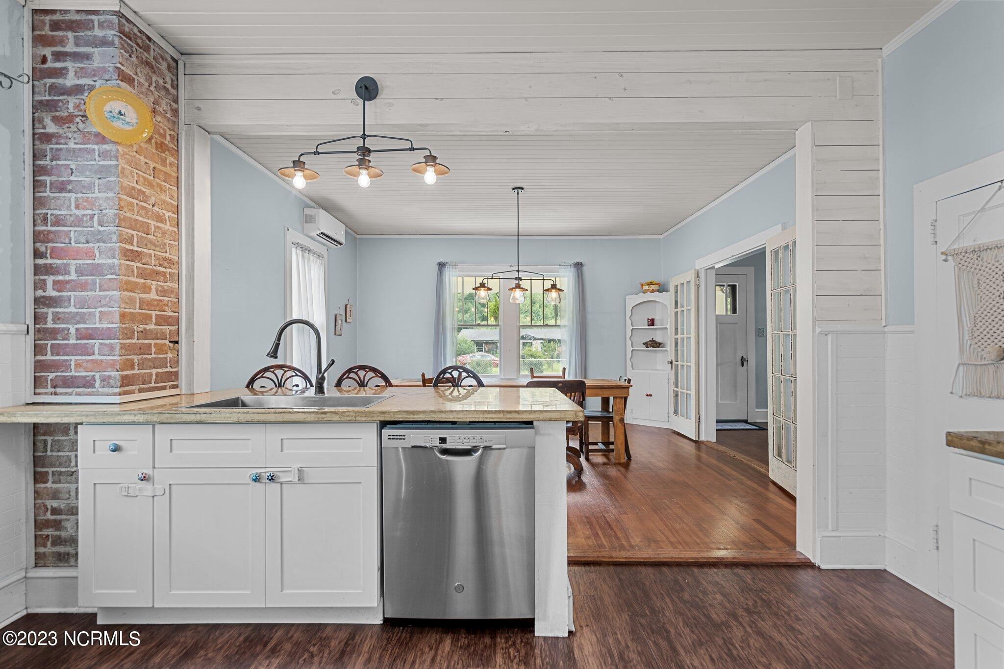 3362 Brinson Road