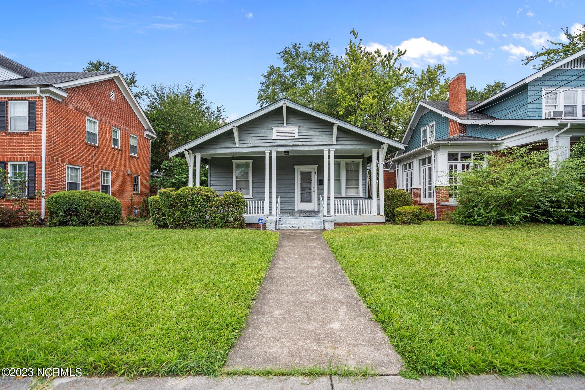 207 N 15th Street