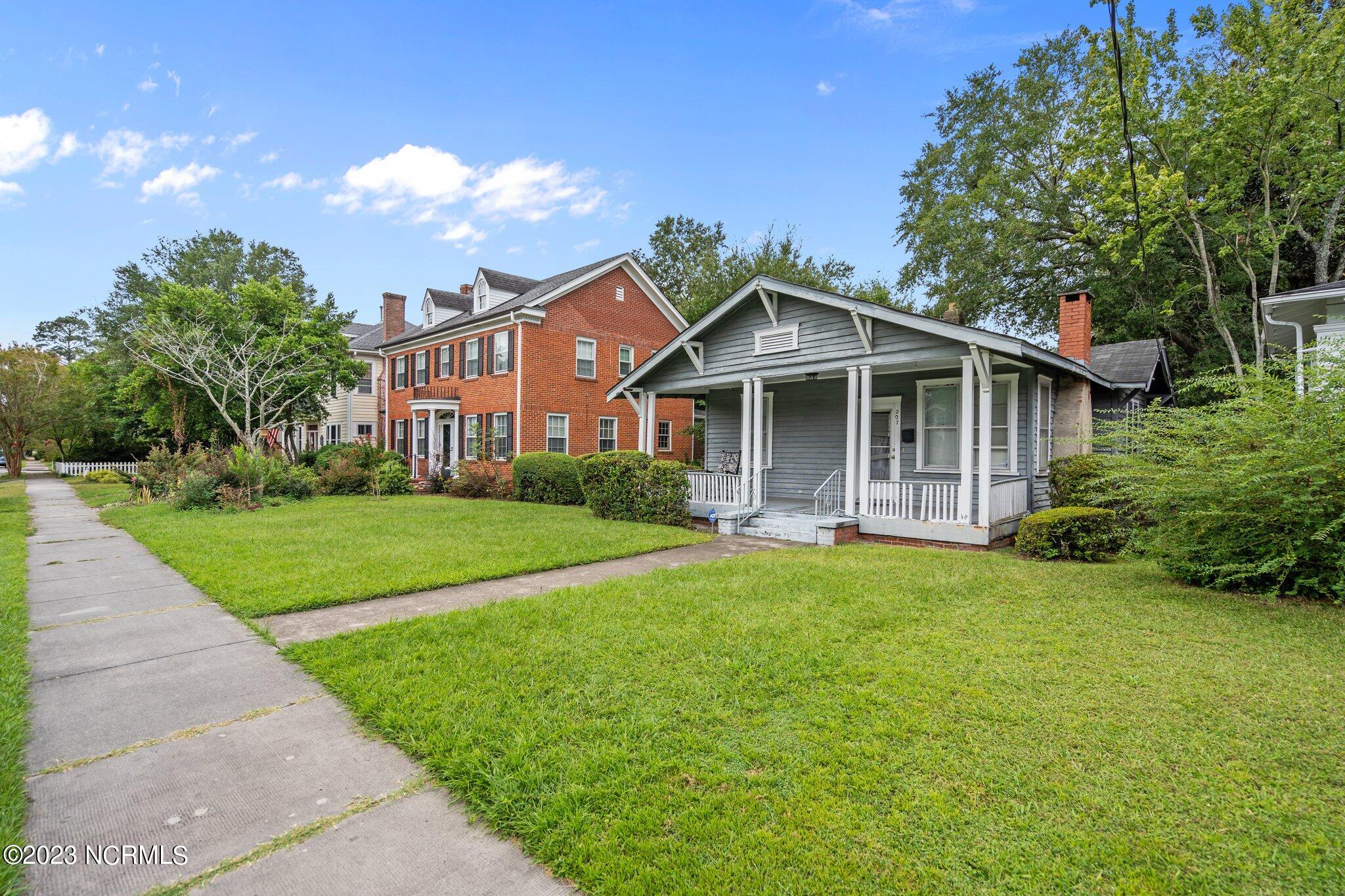 207 N 15th Street