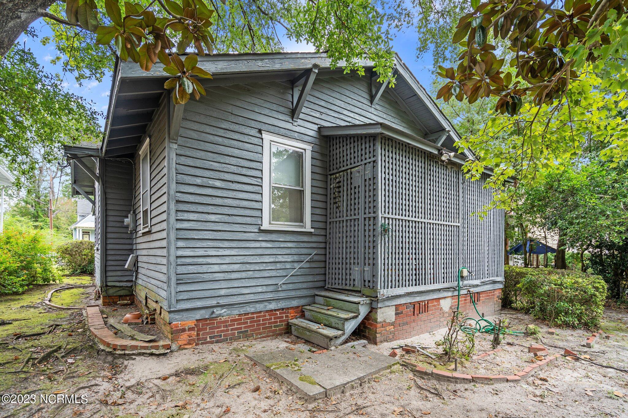 207 N 15th Street