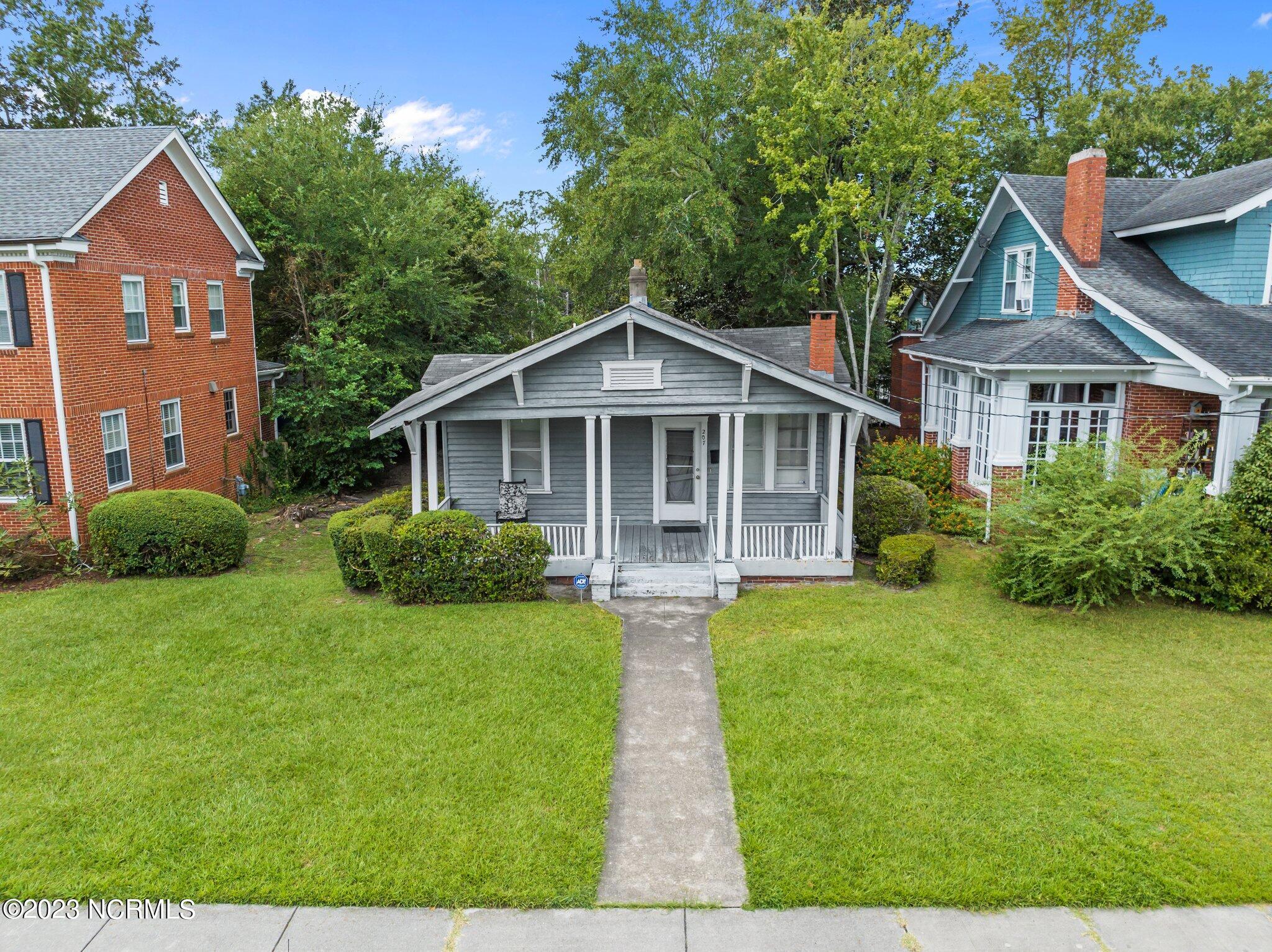 207 N 15th Street
