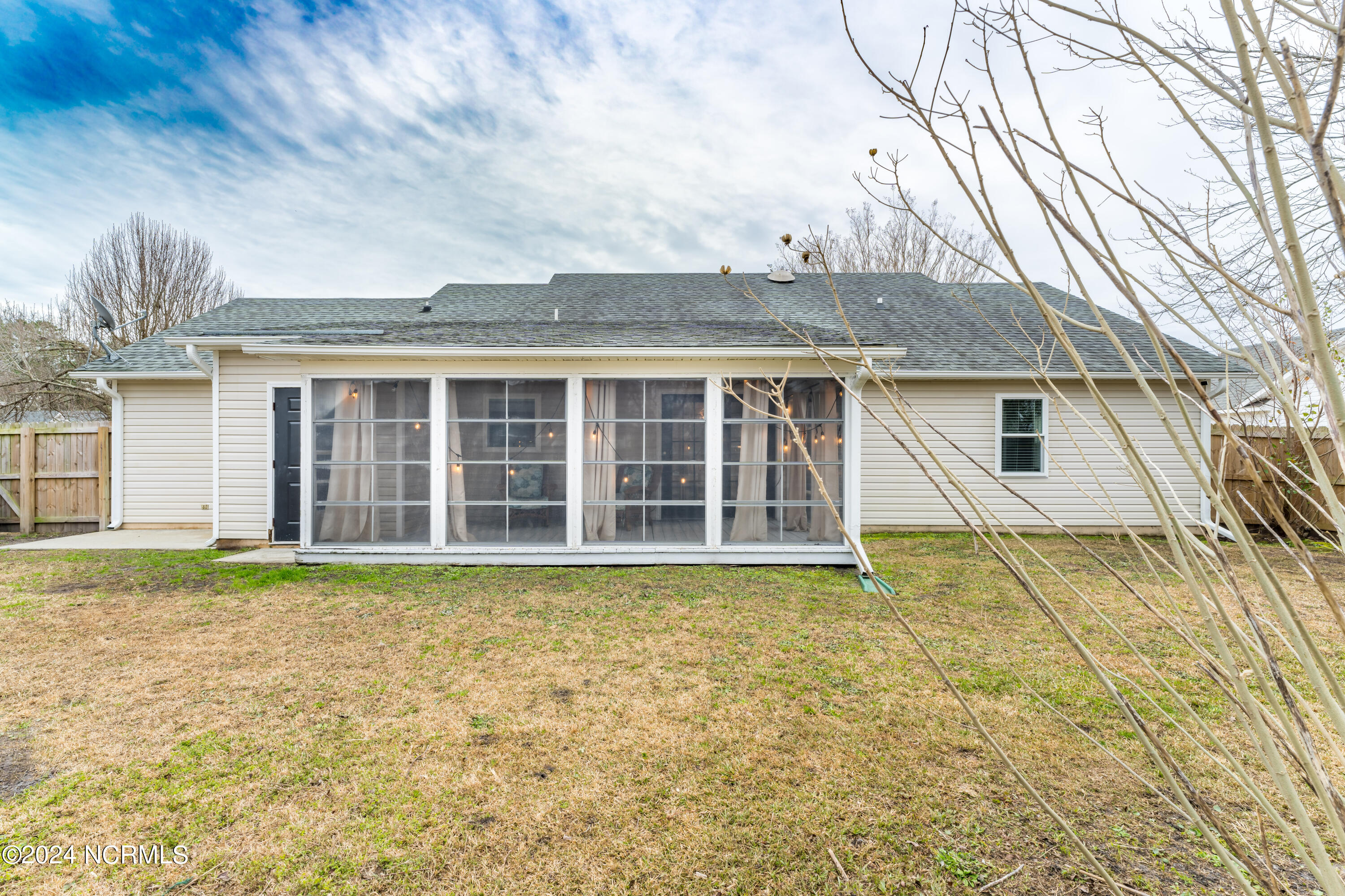 4413 Bridgeport Drive
