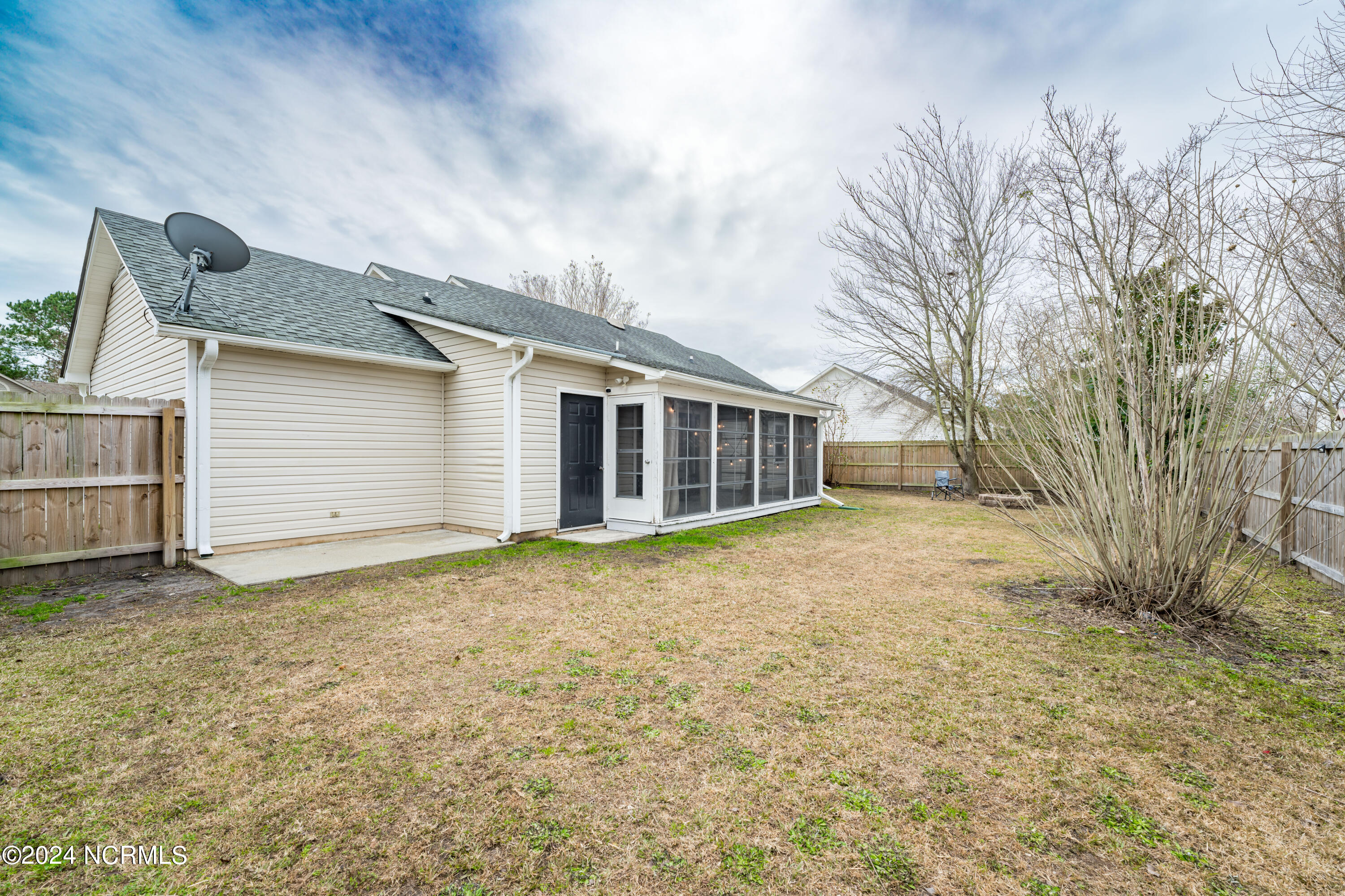 4413 Bridgeport Drive