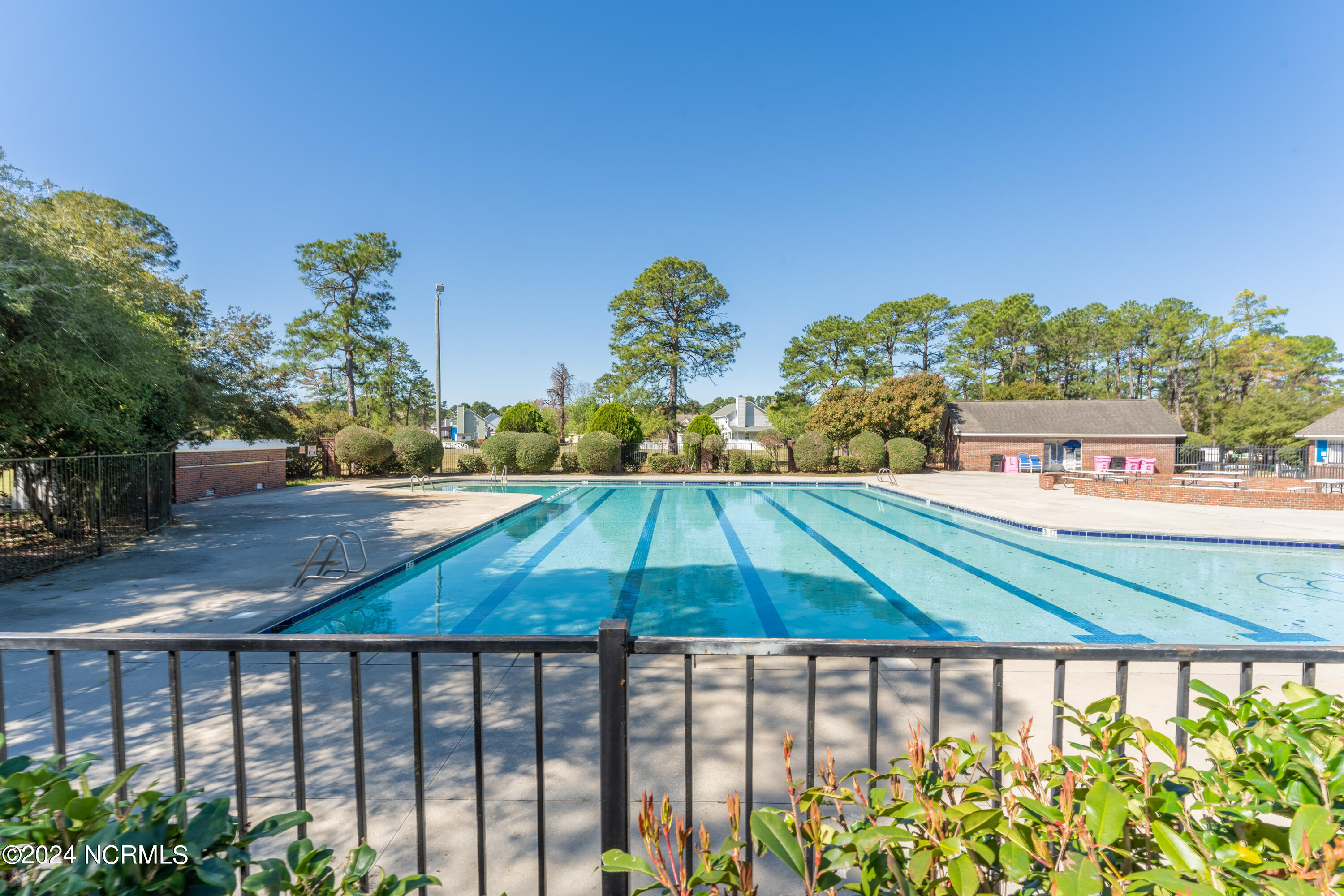4413 Bridgeport Drive