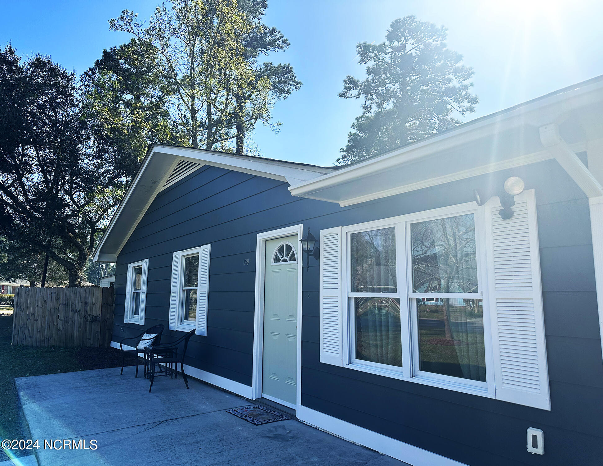 129 Kingston Road