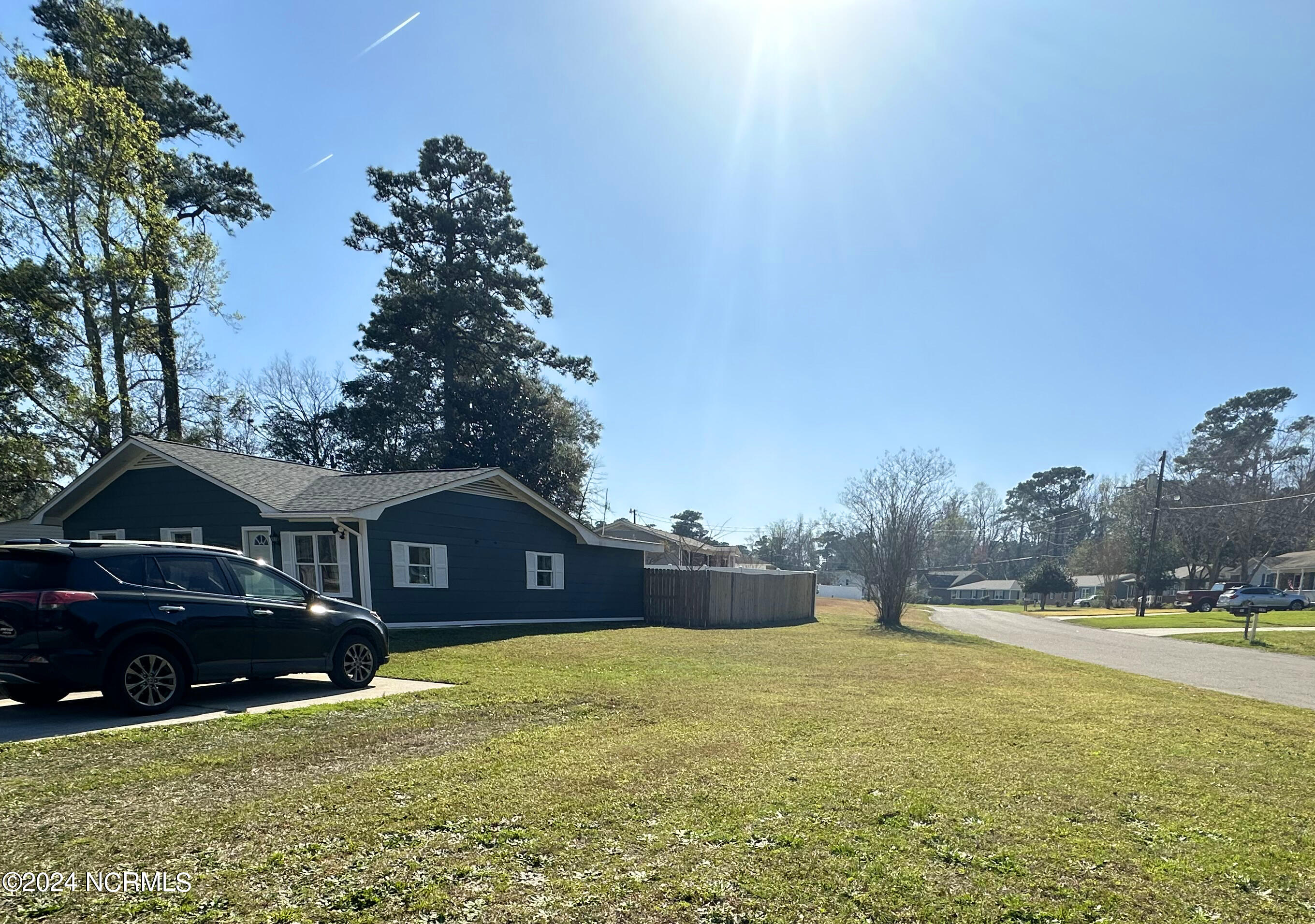 129 Kingston Road