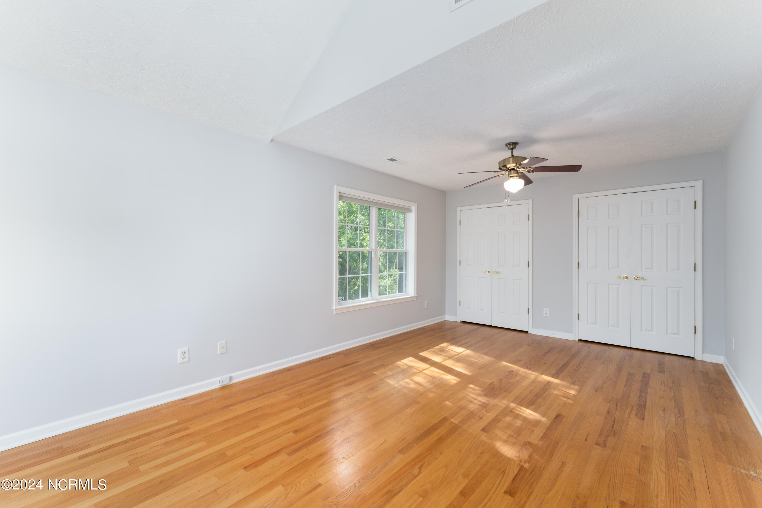 9404 Short Putt Court