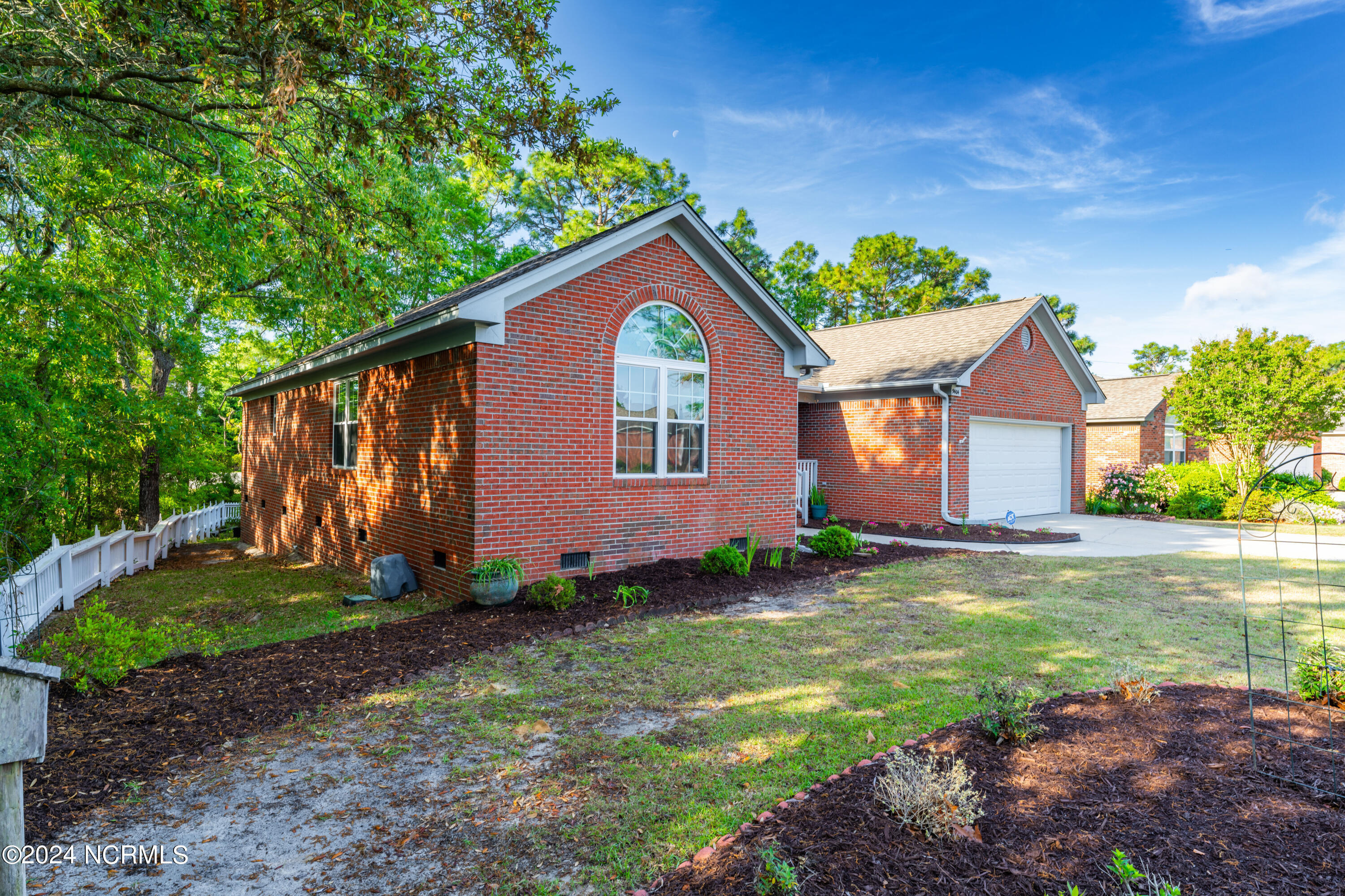 9404 Short Putt Court