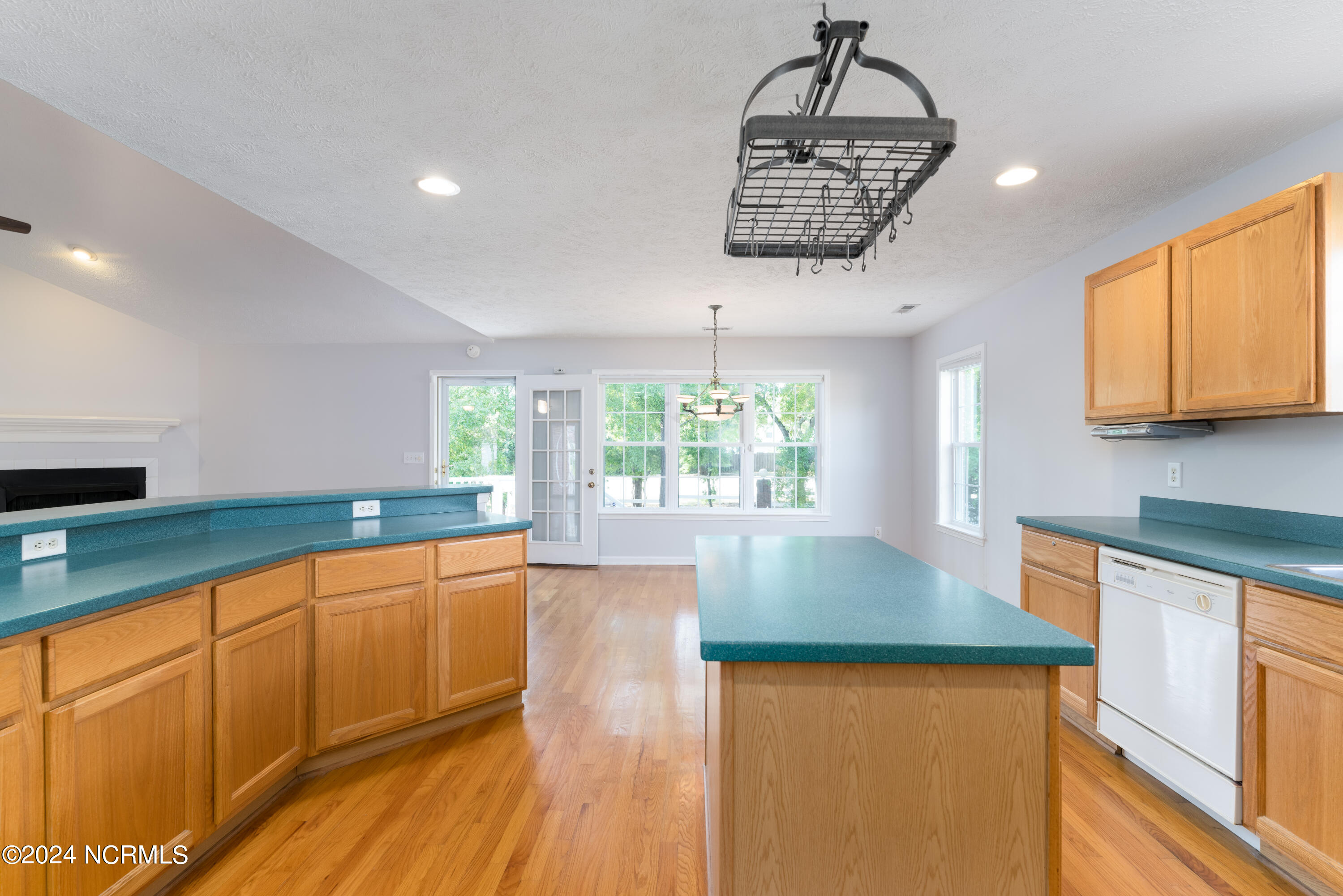 9404 Short Putt Court