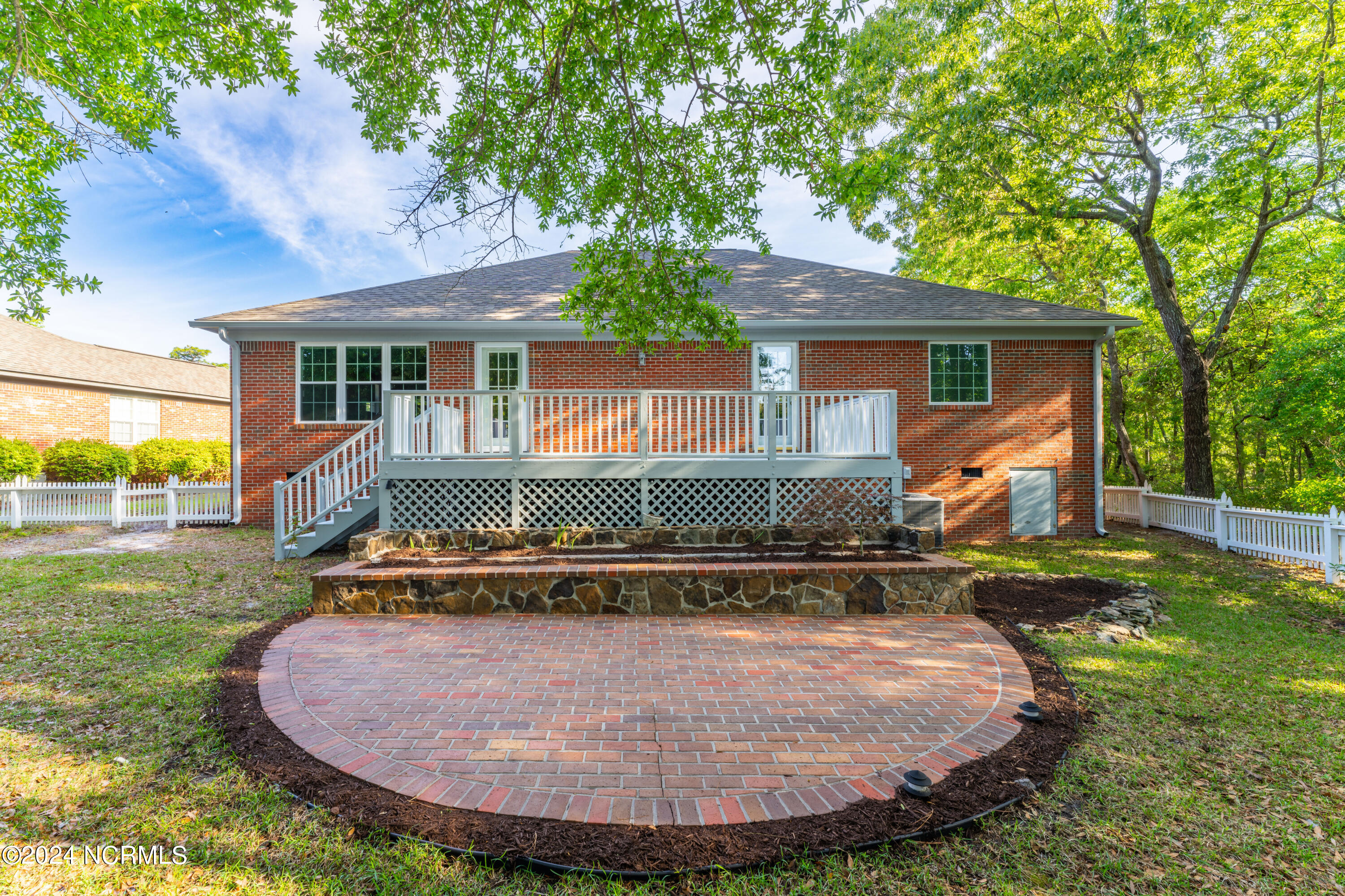 9404 Short Putt Court