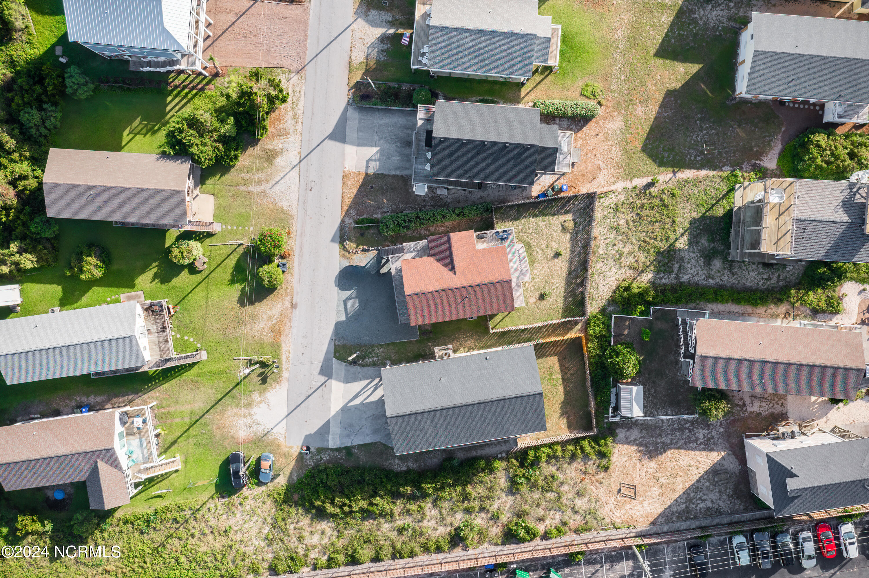 1006 N Topsail Drive