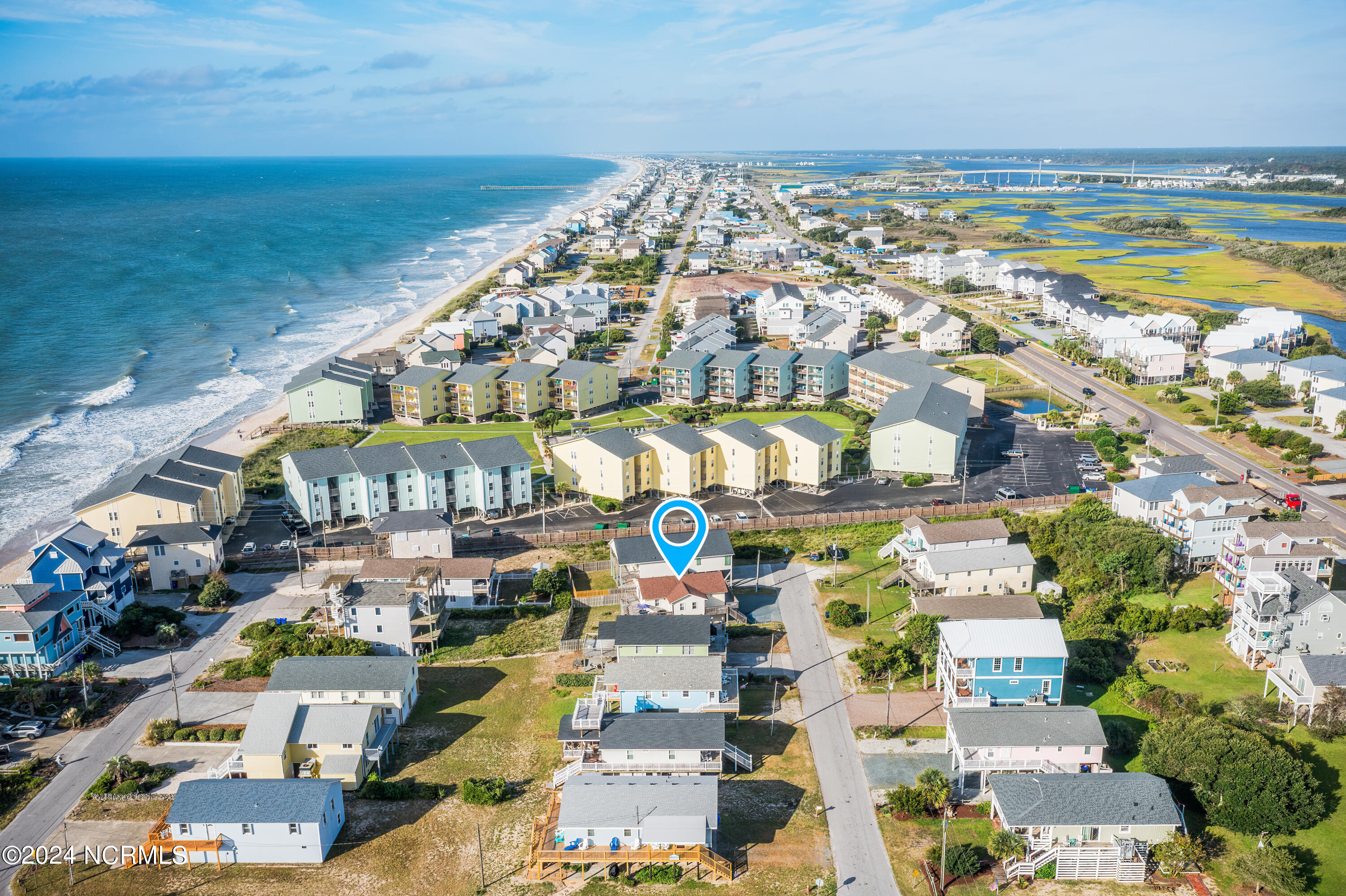 1006 N Topsail Drive