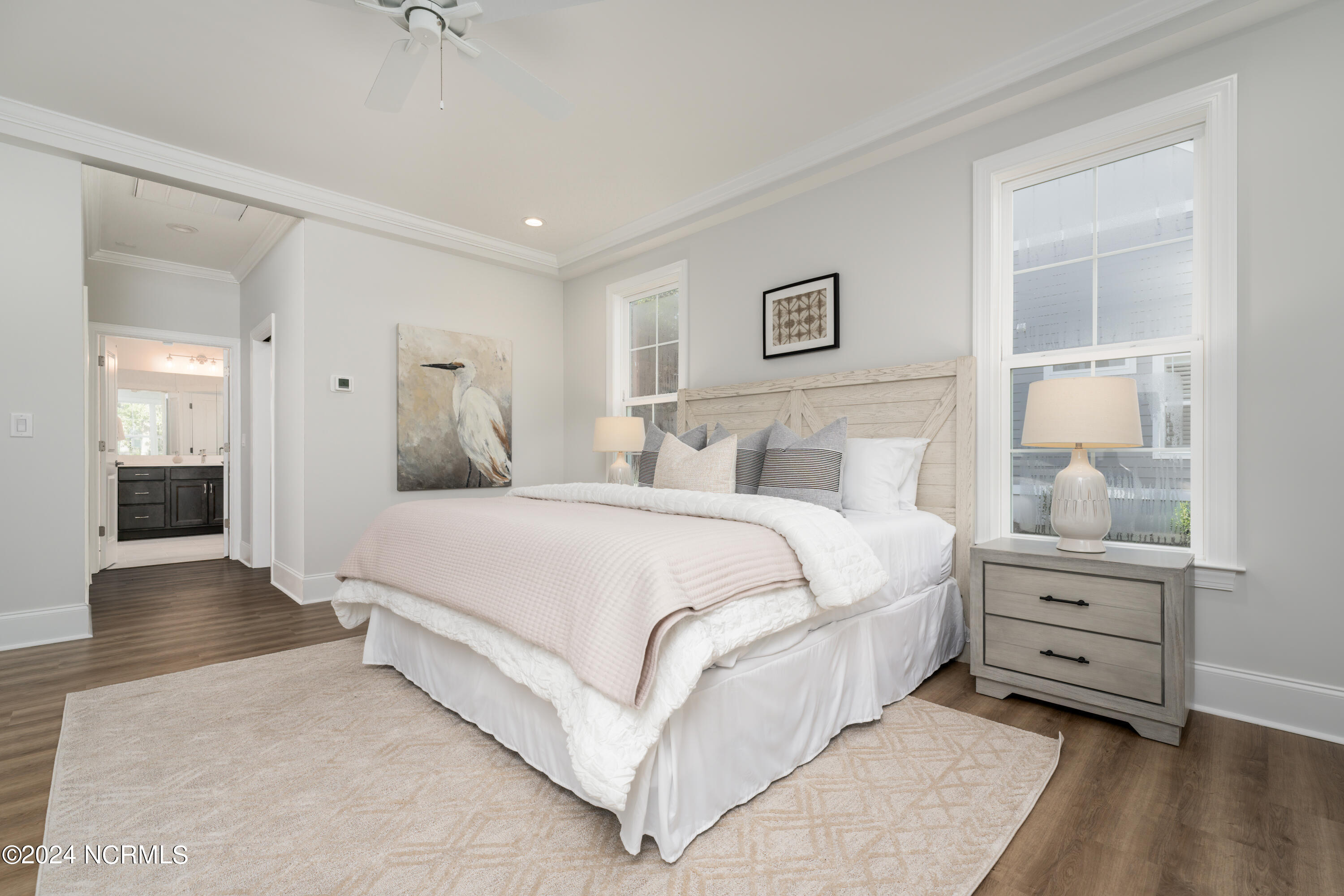 3865 River Overlook Court NE