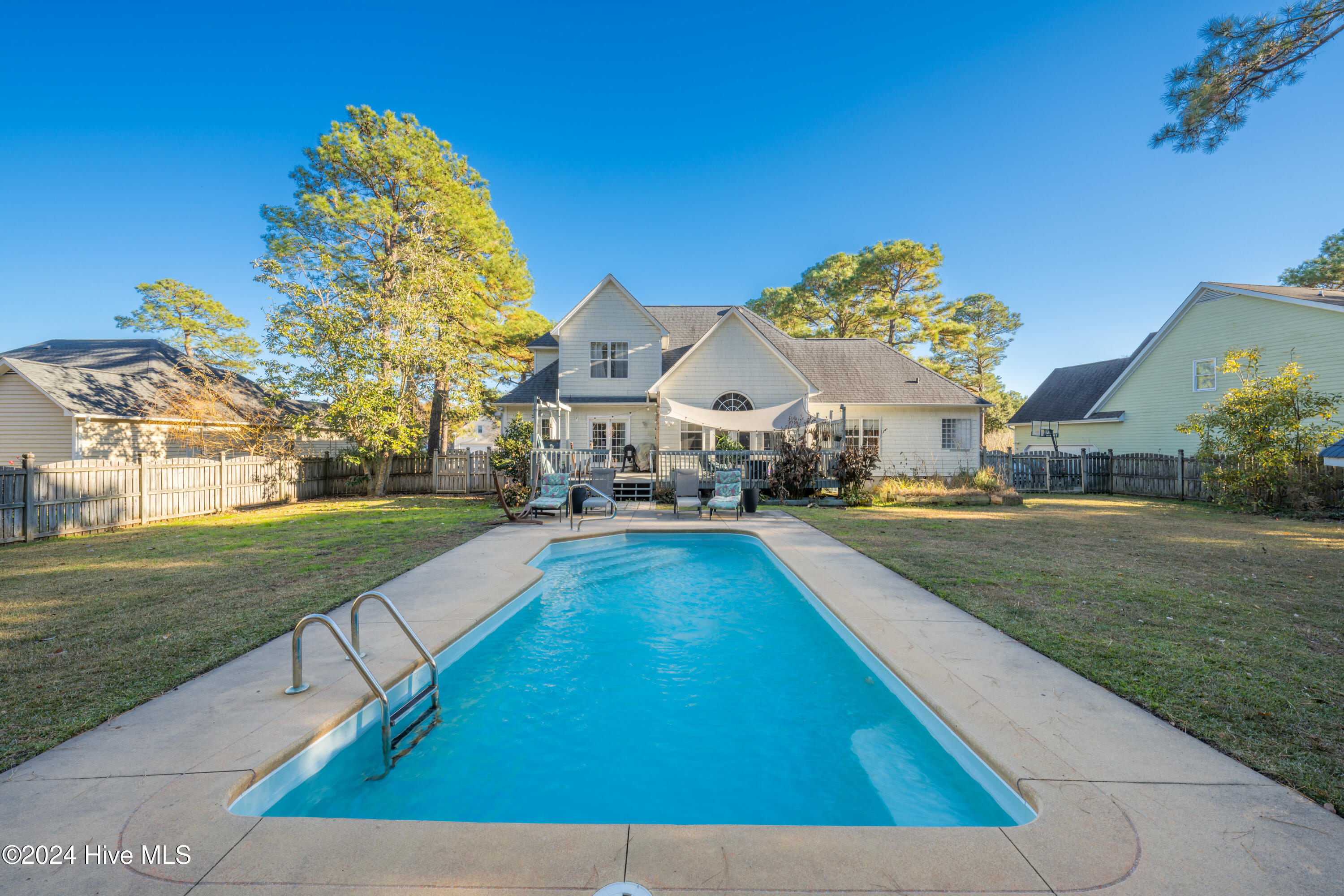 7513 Lost Tree Road