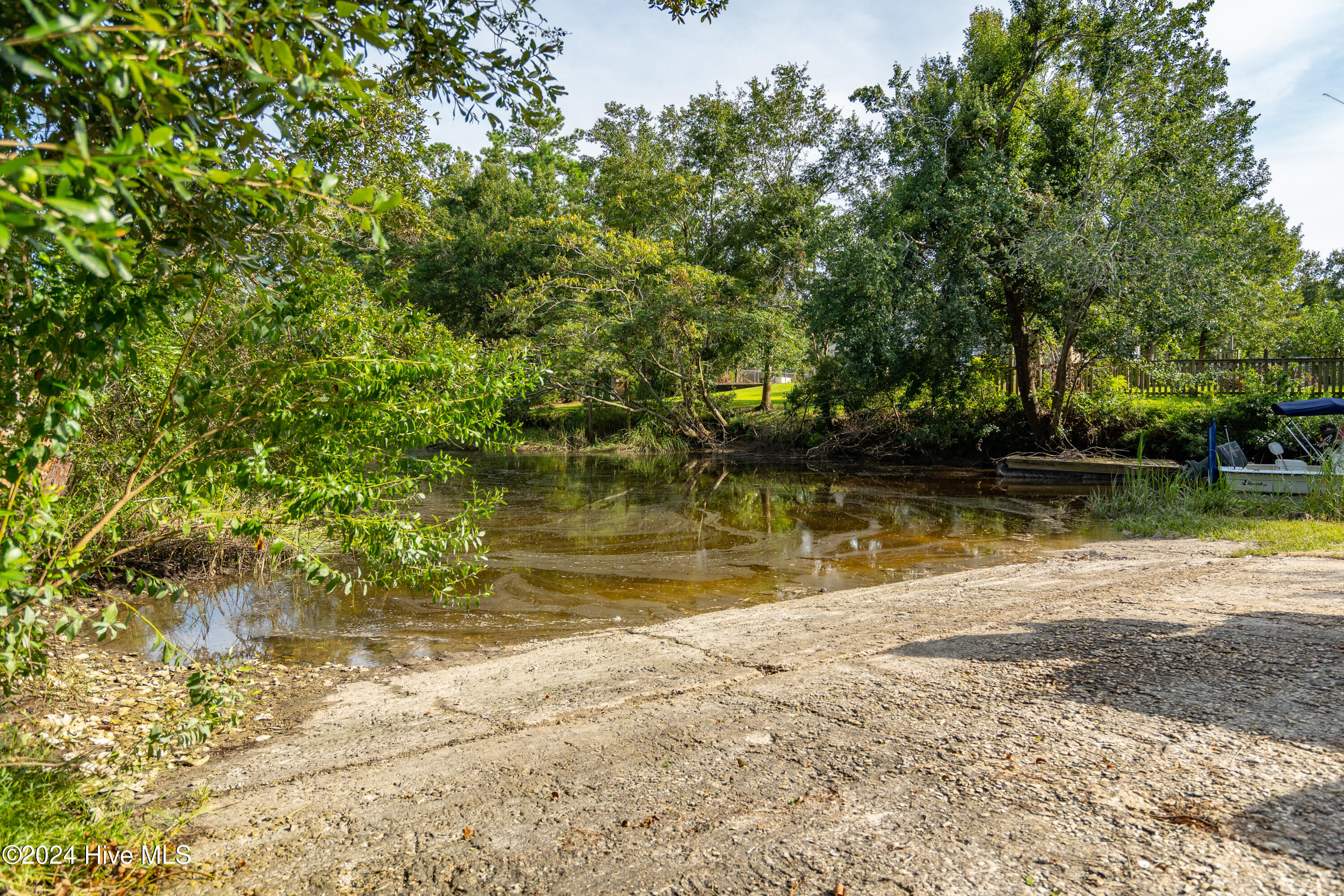 7513 Lost Tree Road
