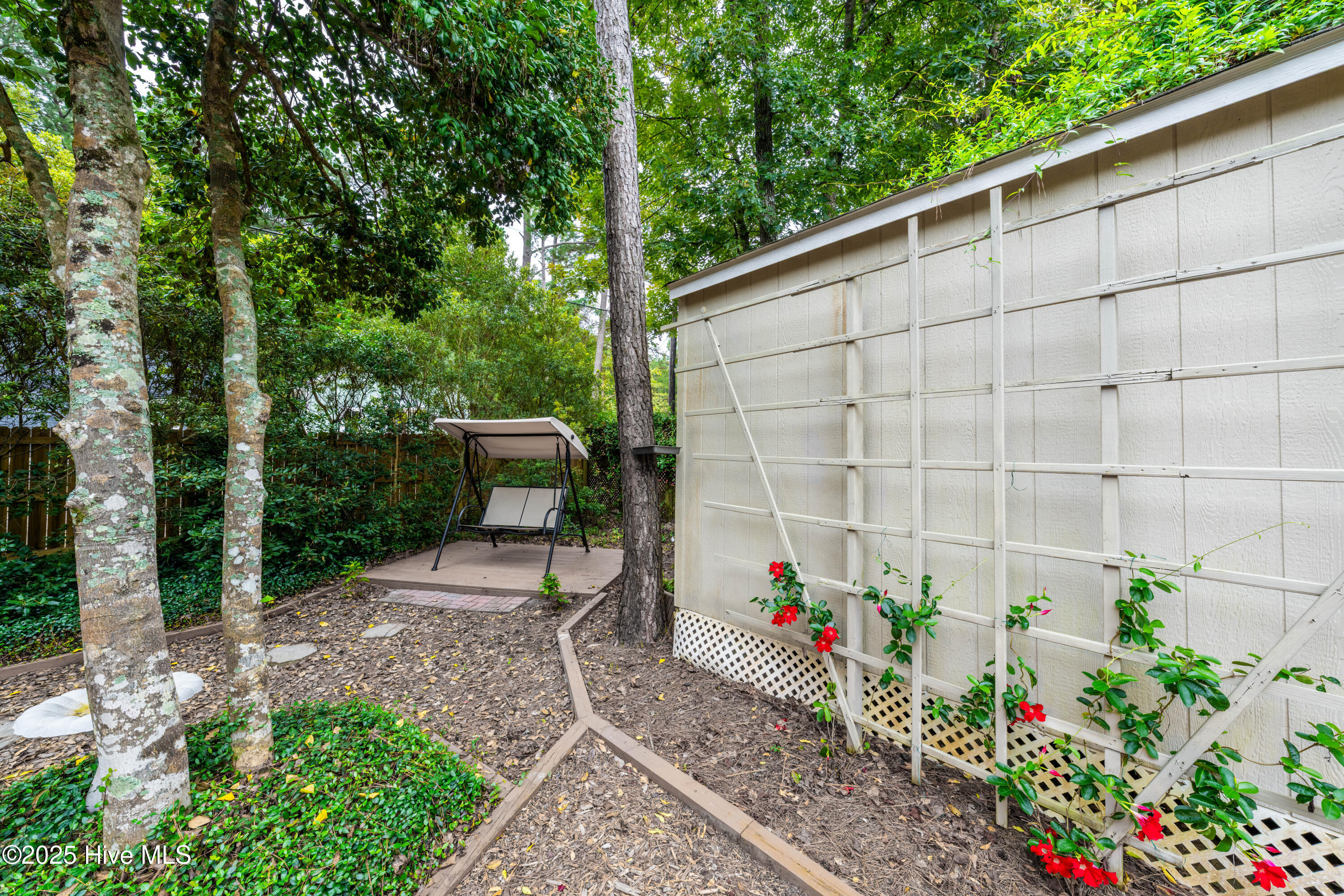 8112 Saltcedar Drive