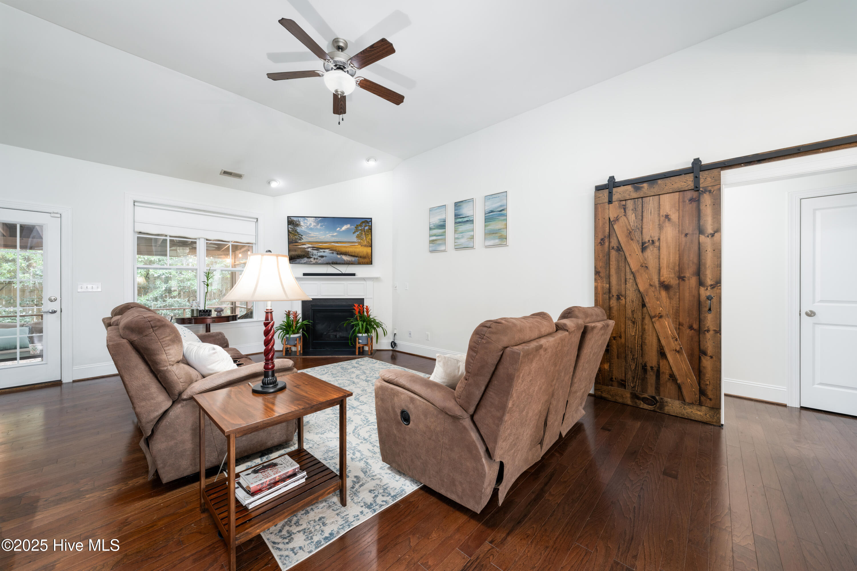 8112 Saltcedar Drive