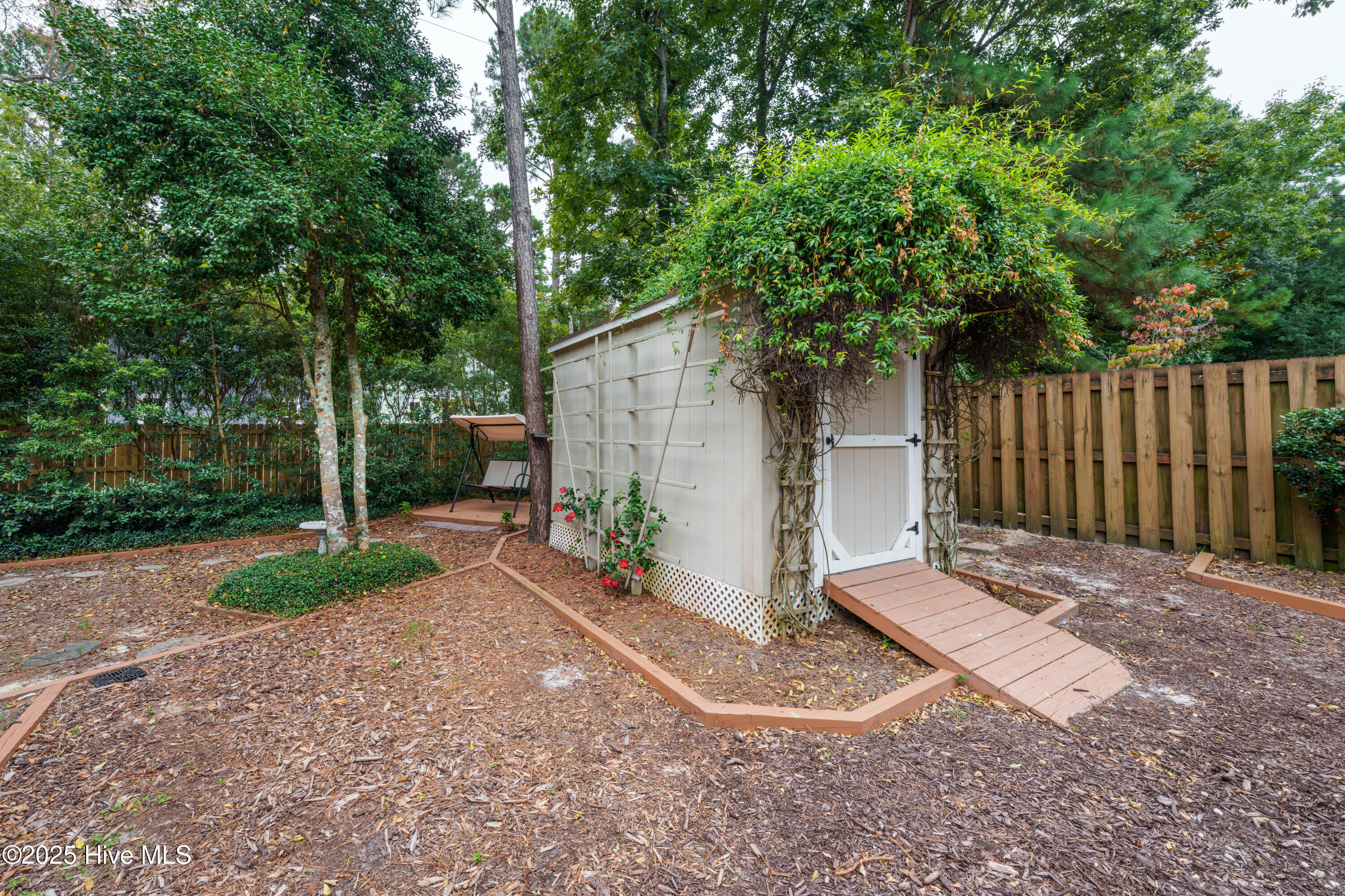 8112 Saltcedar Drive