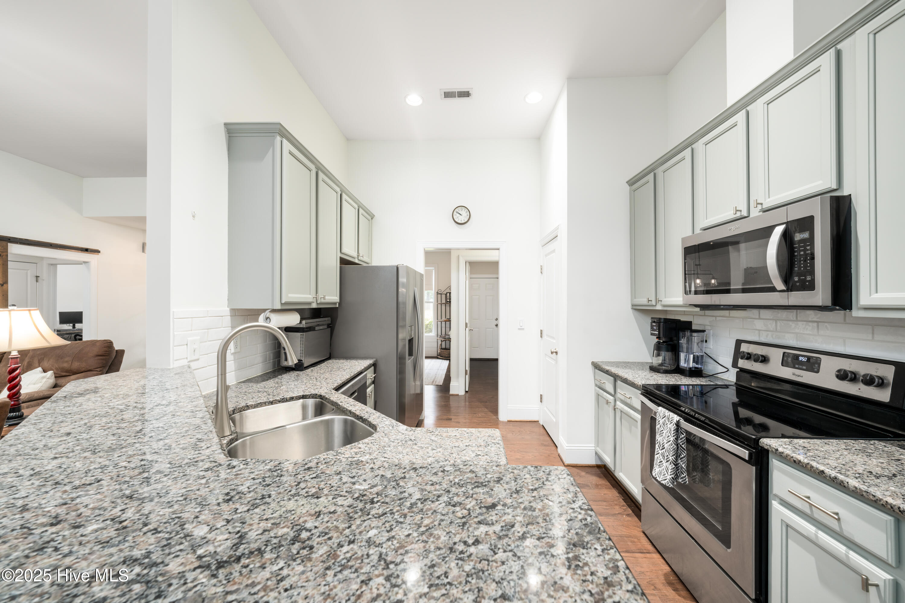 8112 Saltcedar Drive