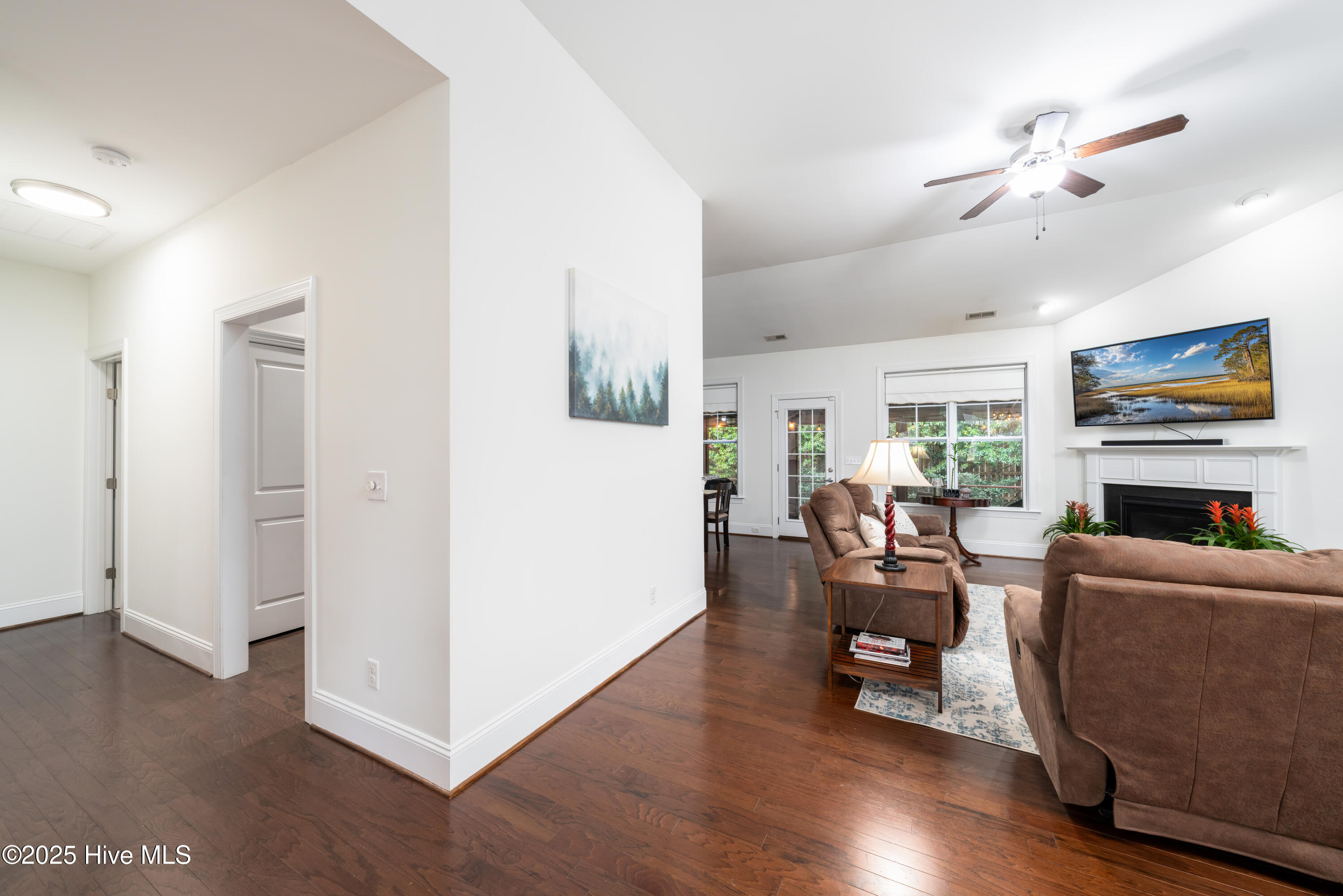 8112 Saltcedar Drive