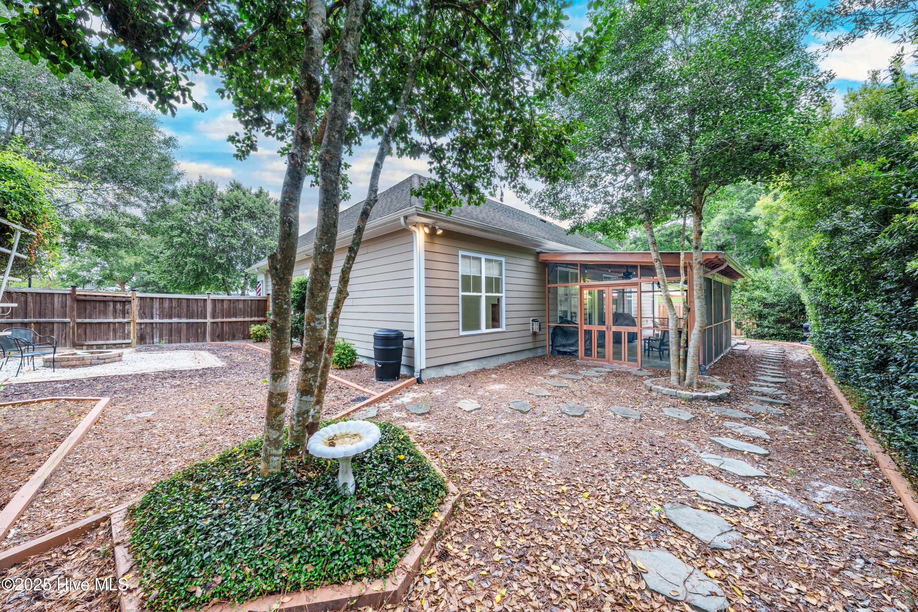 8112 Saltcedar Drive