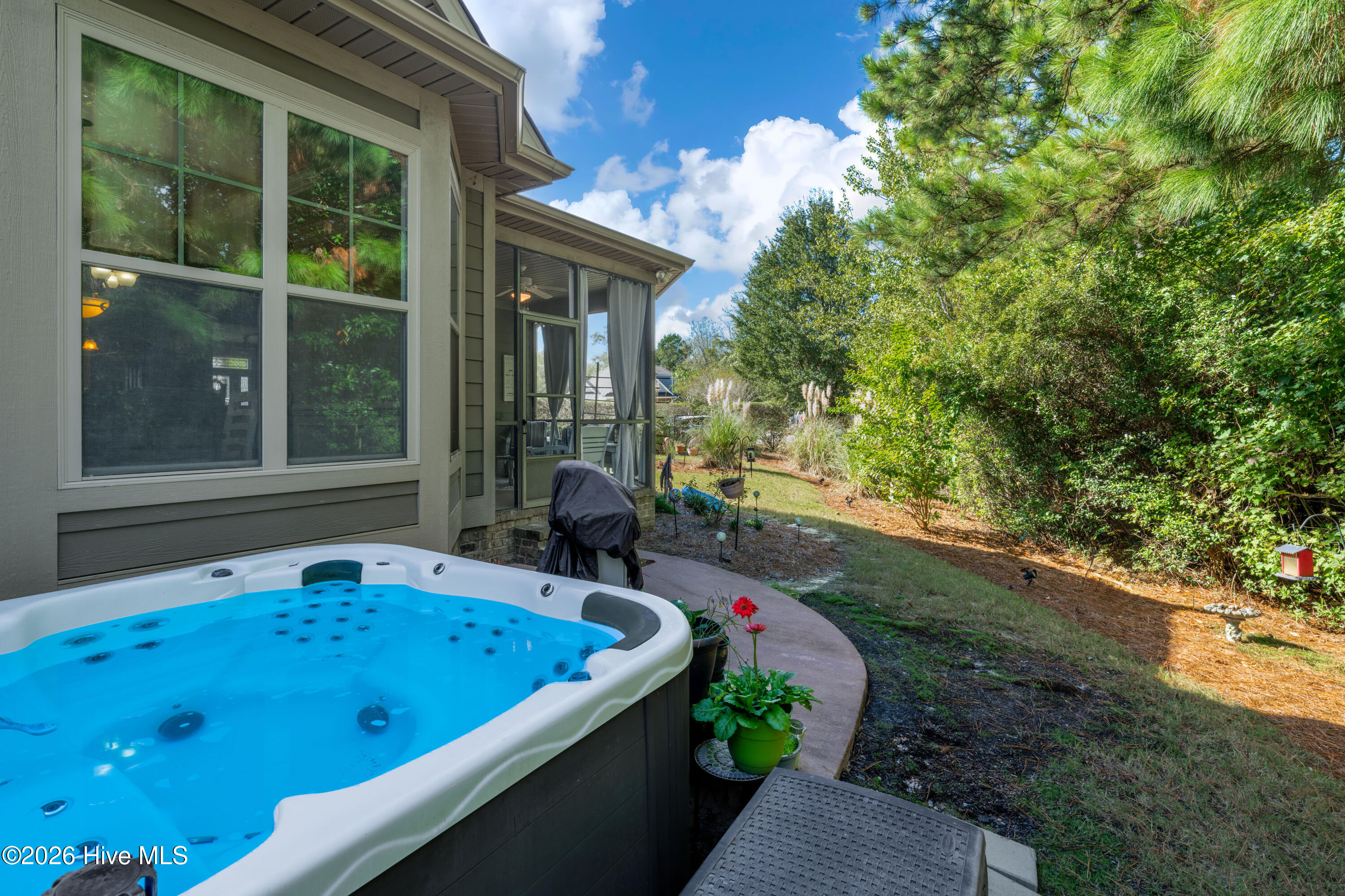 2314 Hickory Bottom Court NE