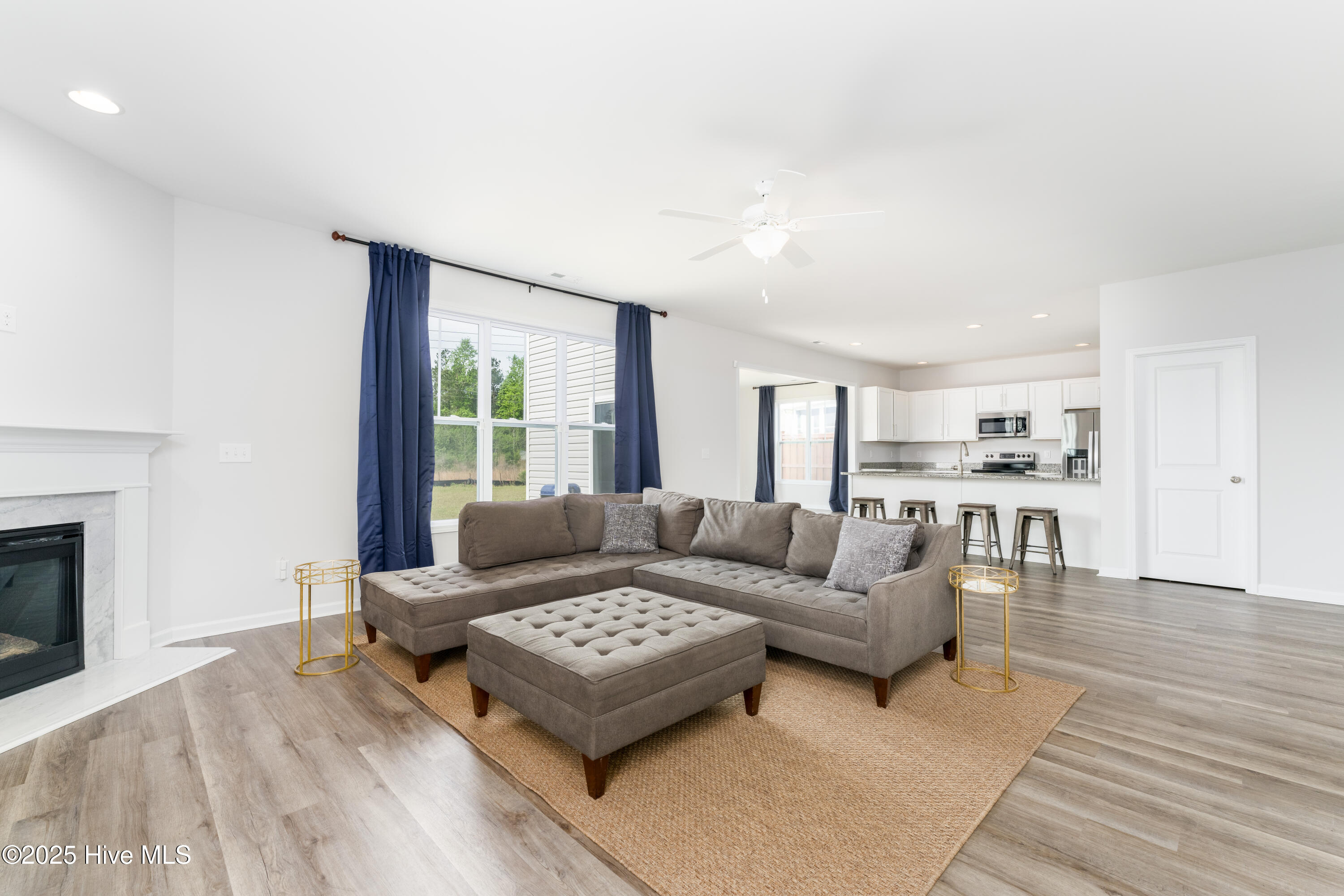 3911 Northern Lights Drive