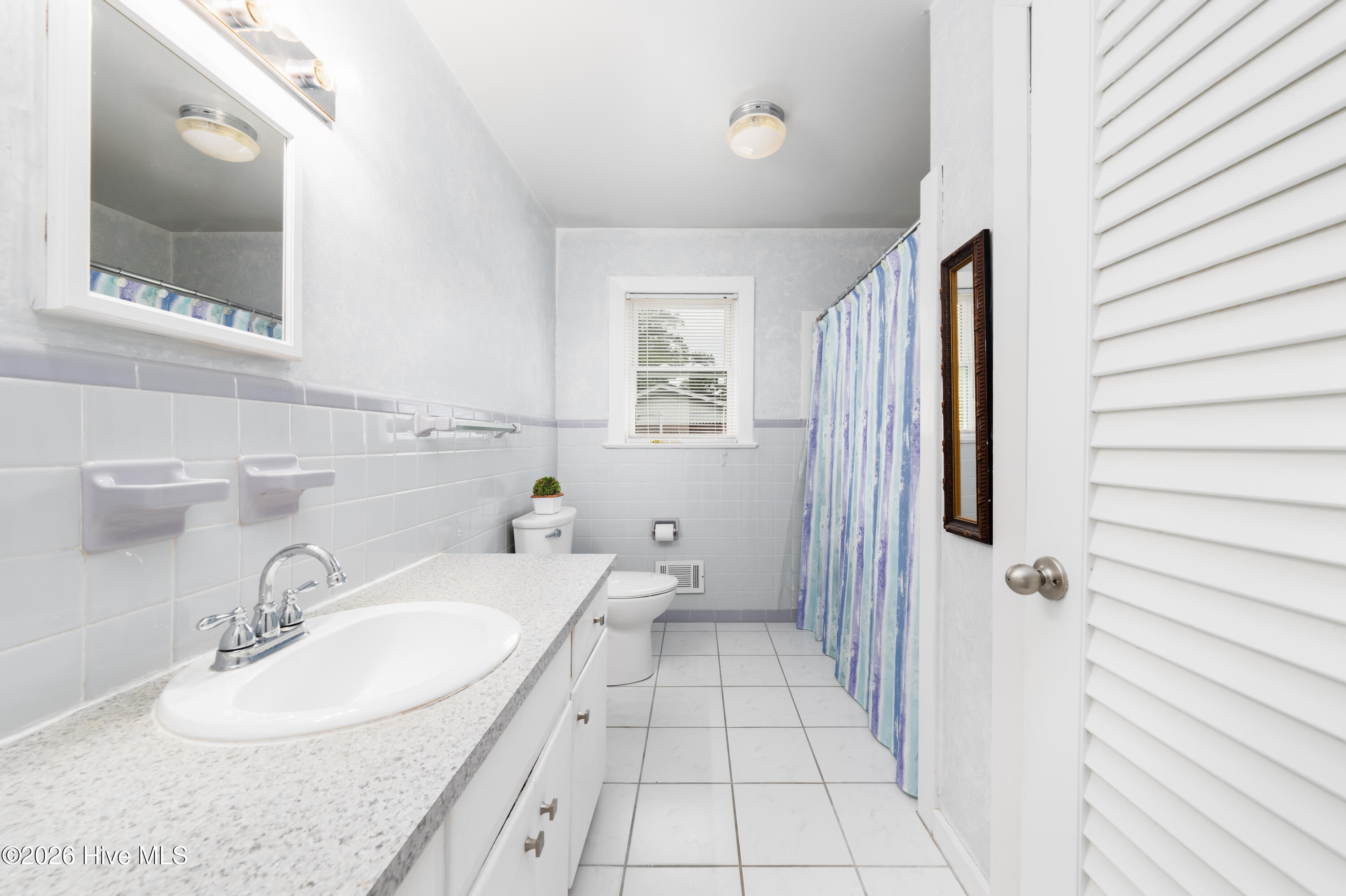 4602 Mockingbird Lane