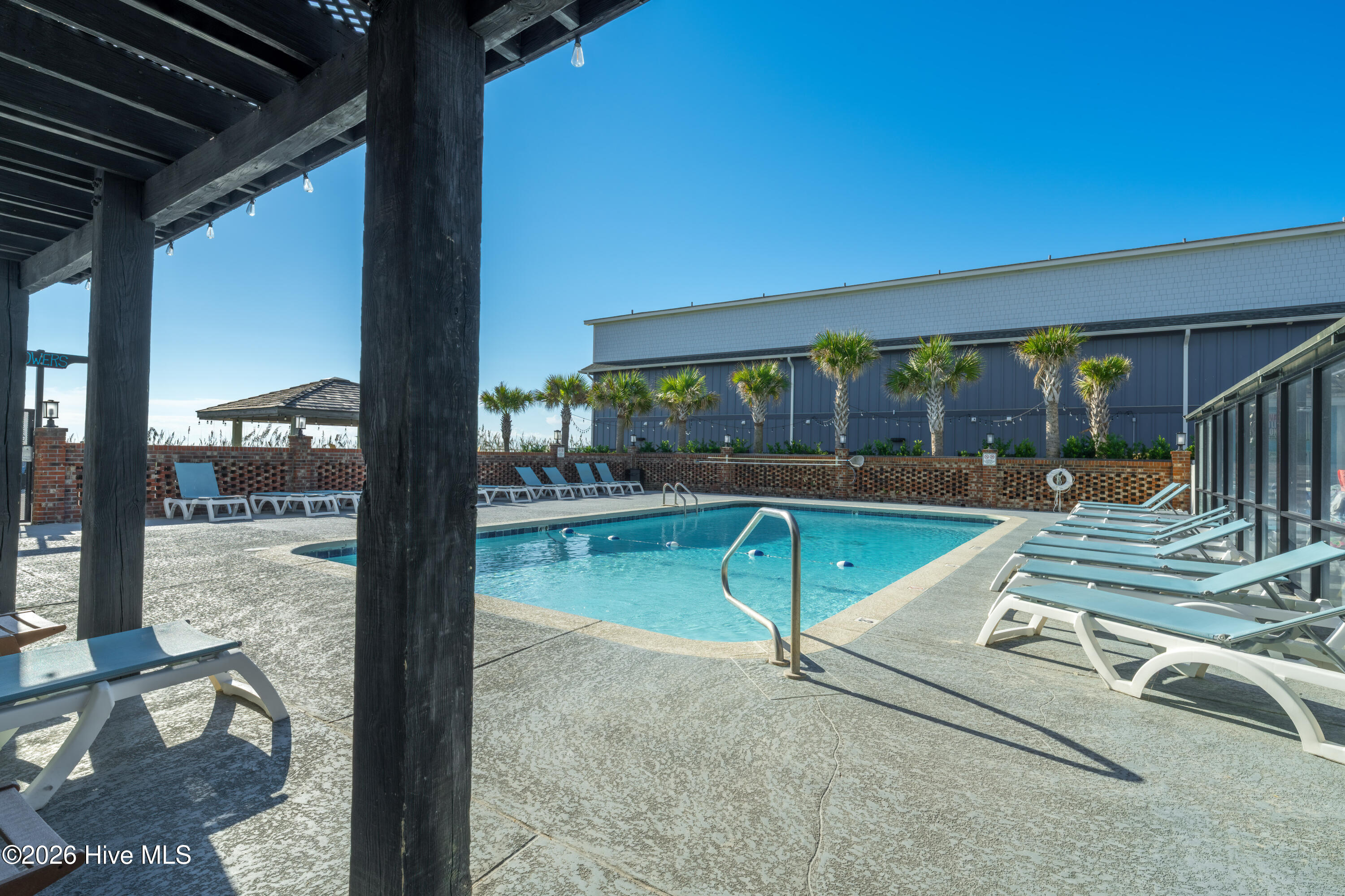 1615 Lake Park Boulevard S Unit 106