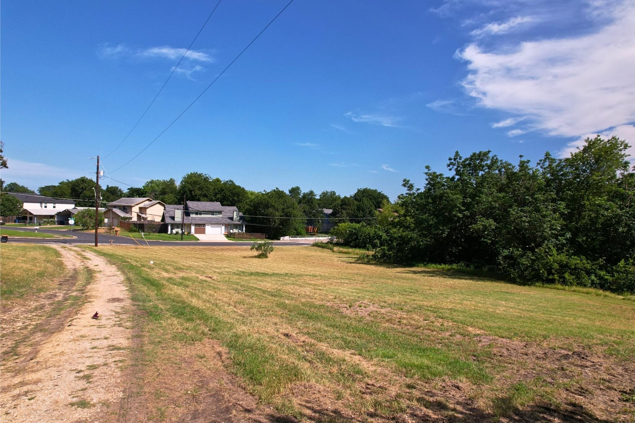 2610 & 2606 Metcalfe RD