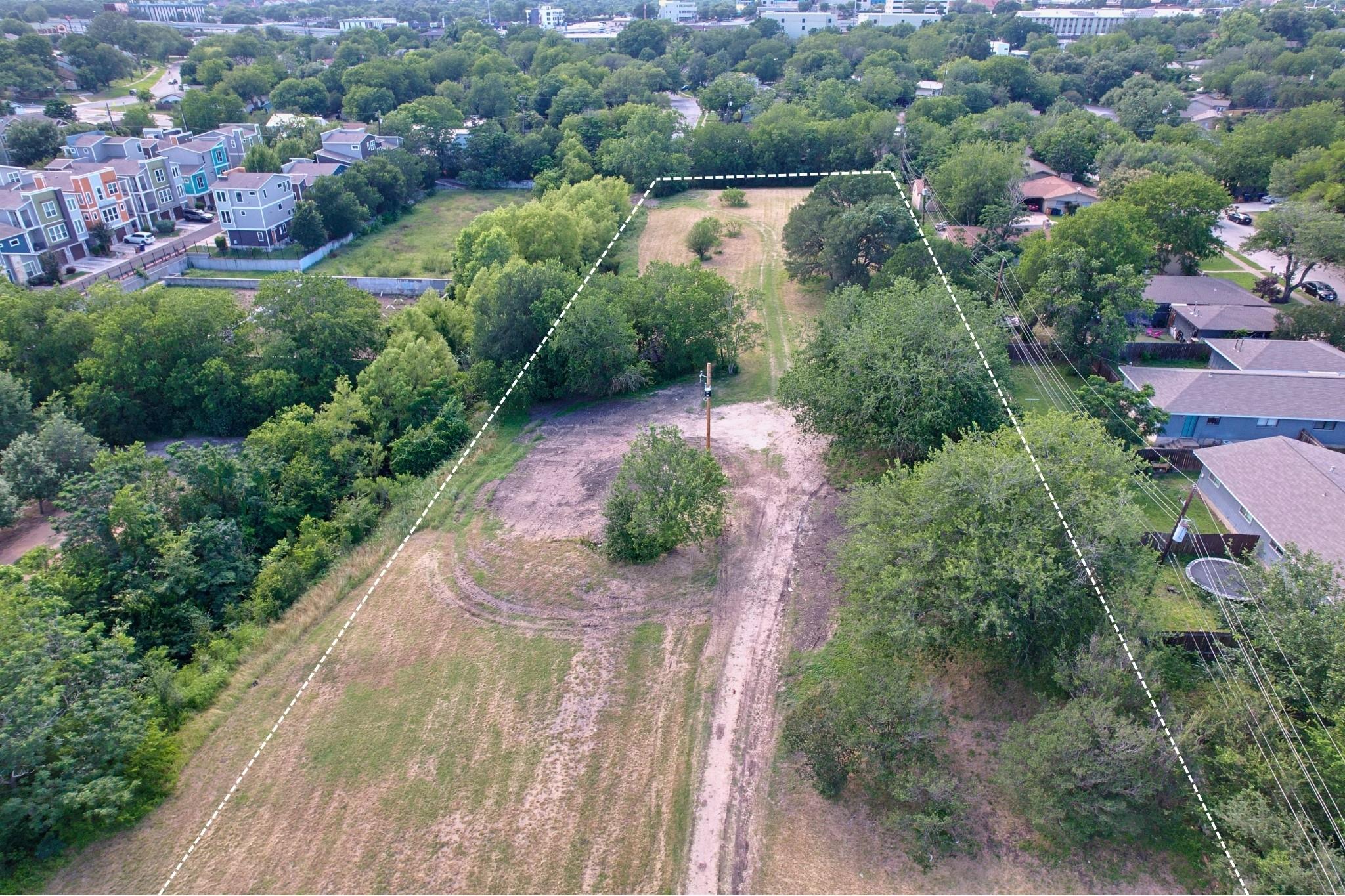 2610 & 2606 Metcalfe RD