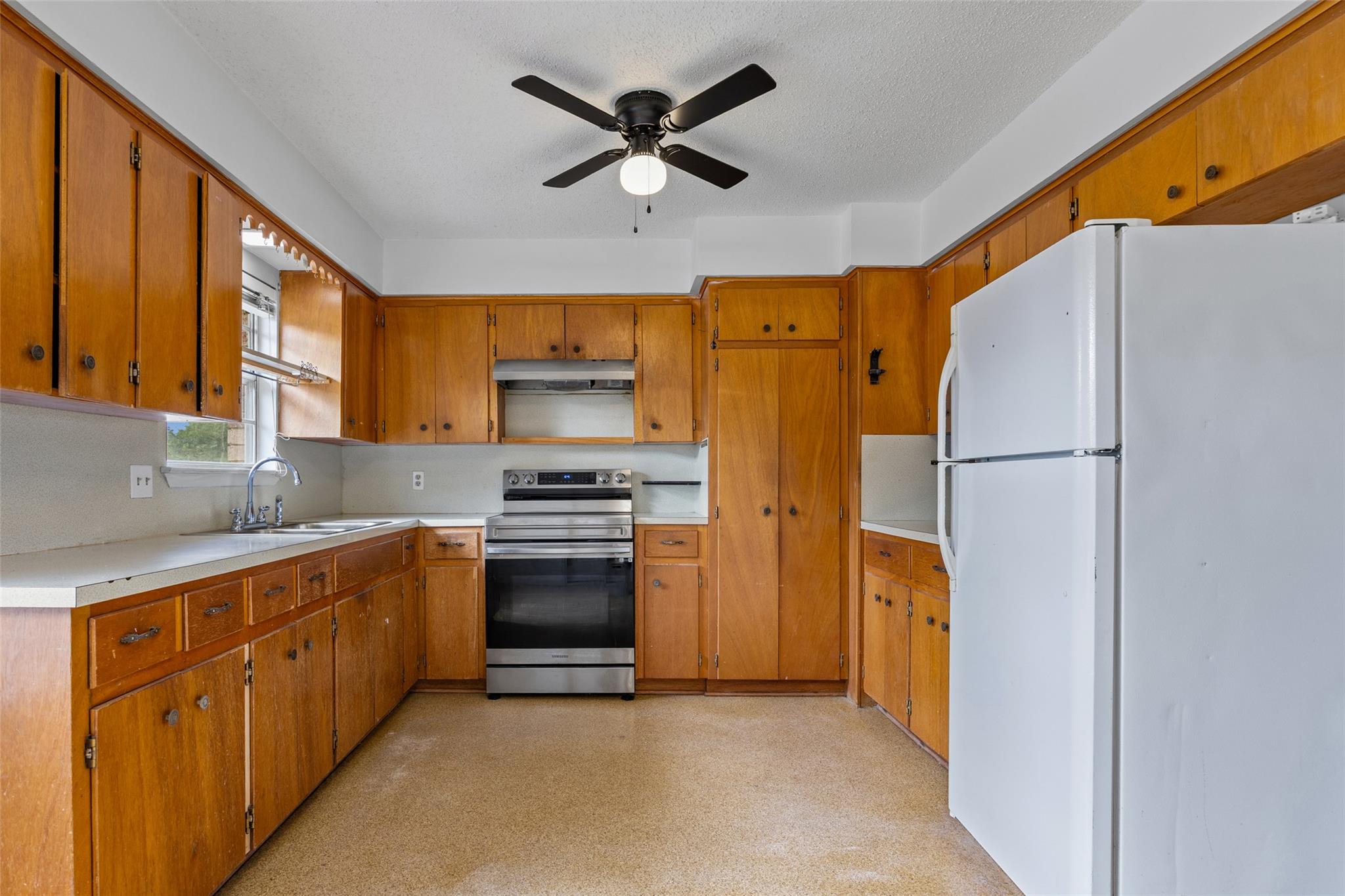 1406 Kingfish DR