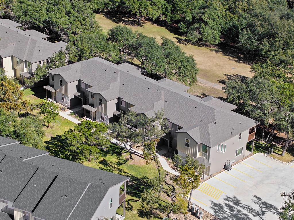 18800 Hogan CIR Unit: 101-107