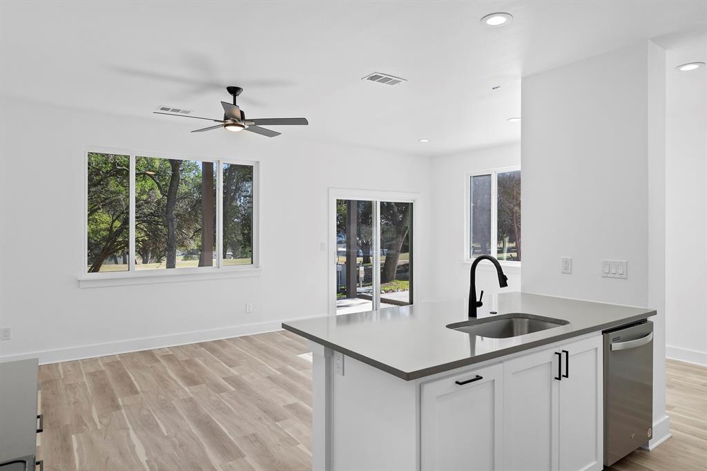 18800 Hogan CIR Unit: 101-107