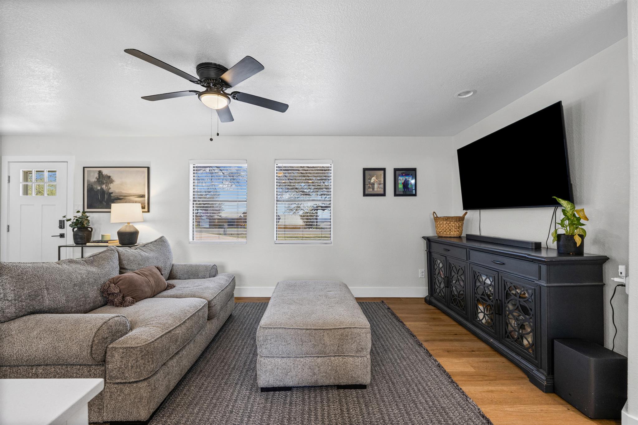 20811 Trapper LN