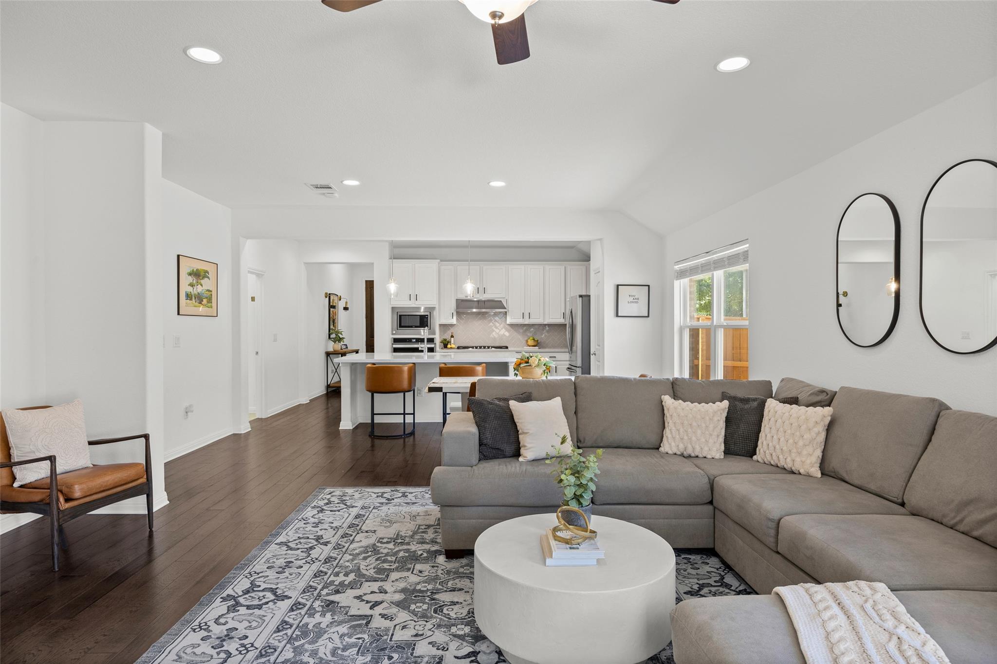 3815 Park Point PATH