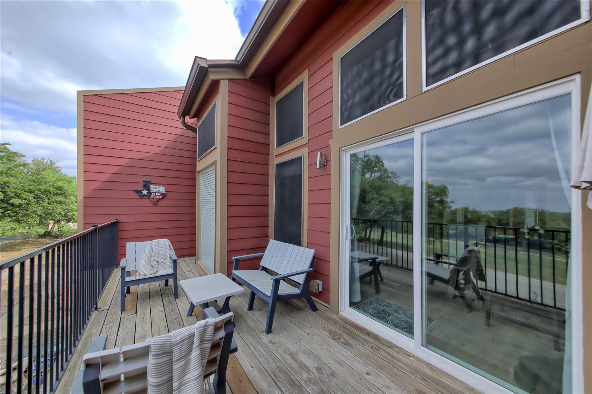 549 Demarett DR # 3