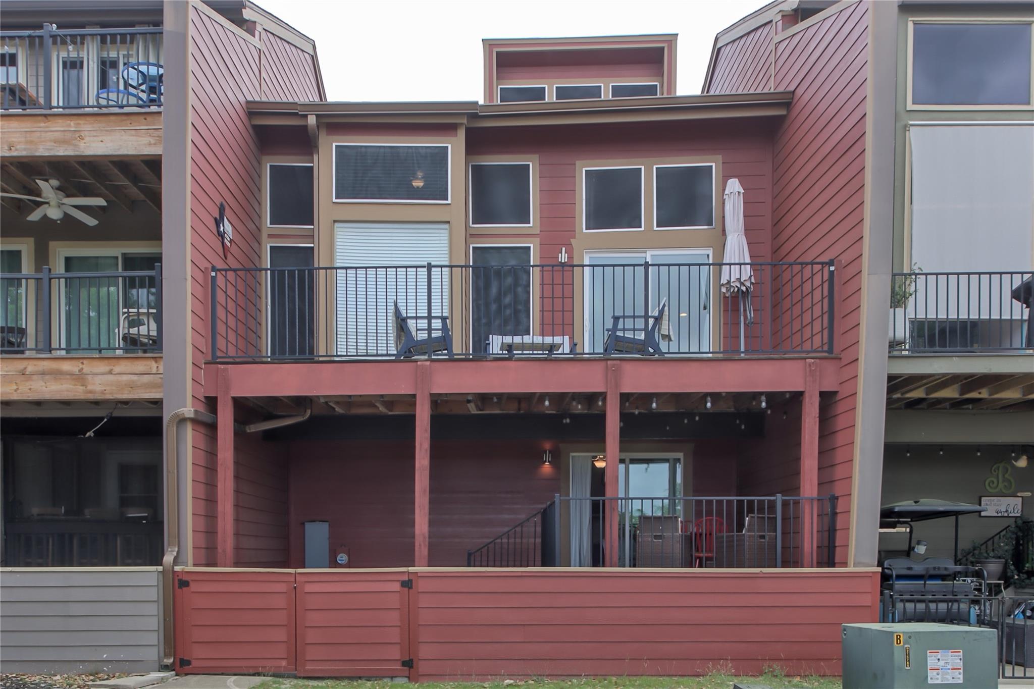 549 Demarett DR # 3