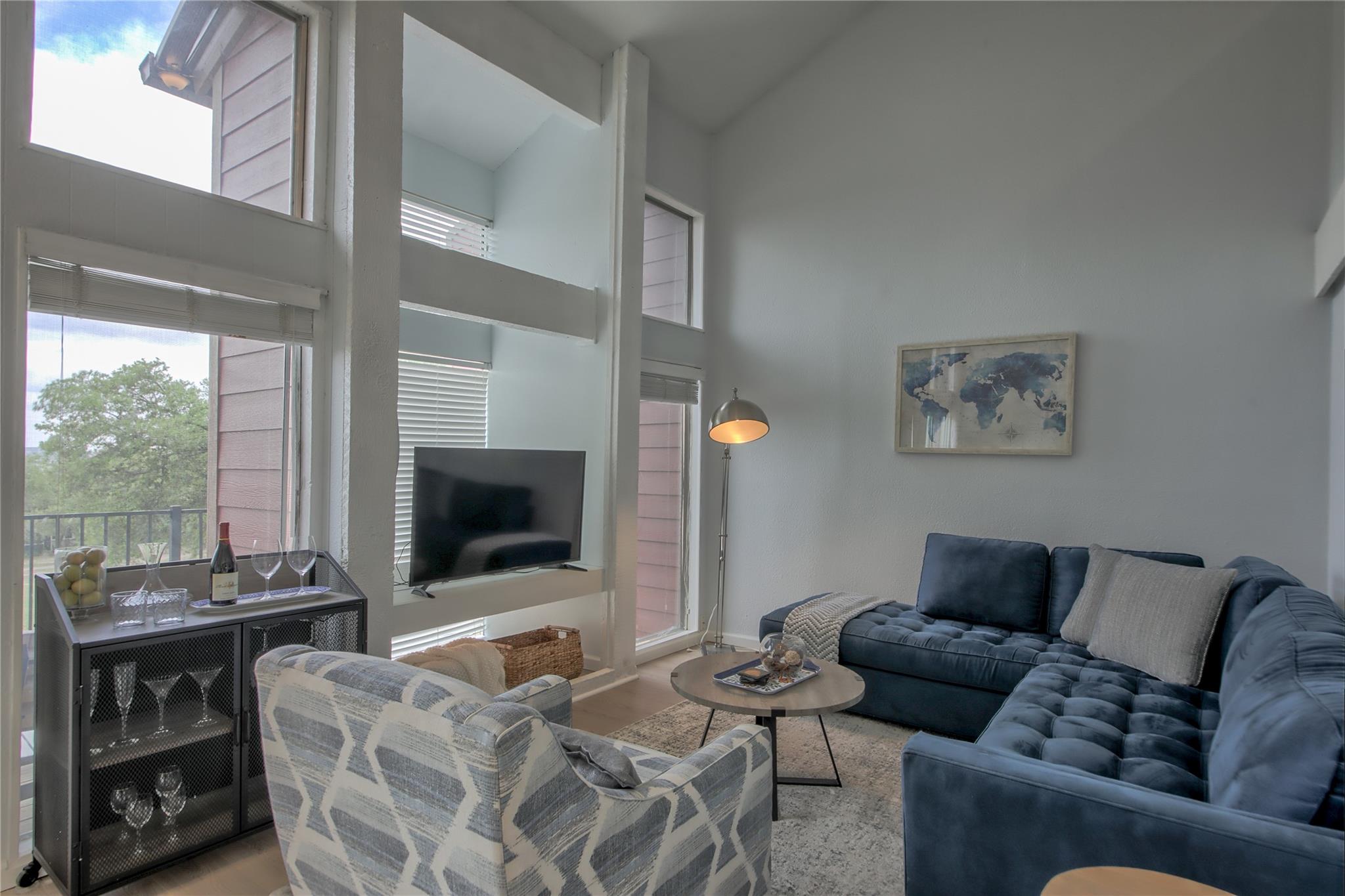 549 Demarett DR # 3