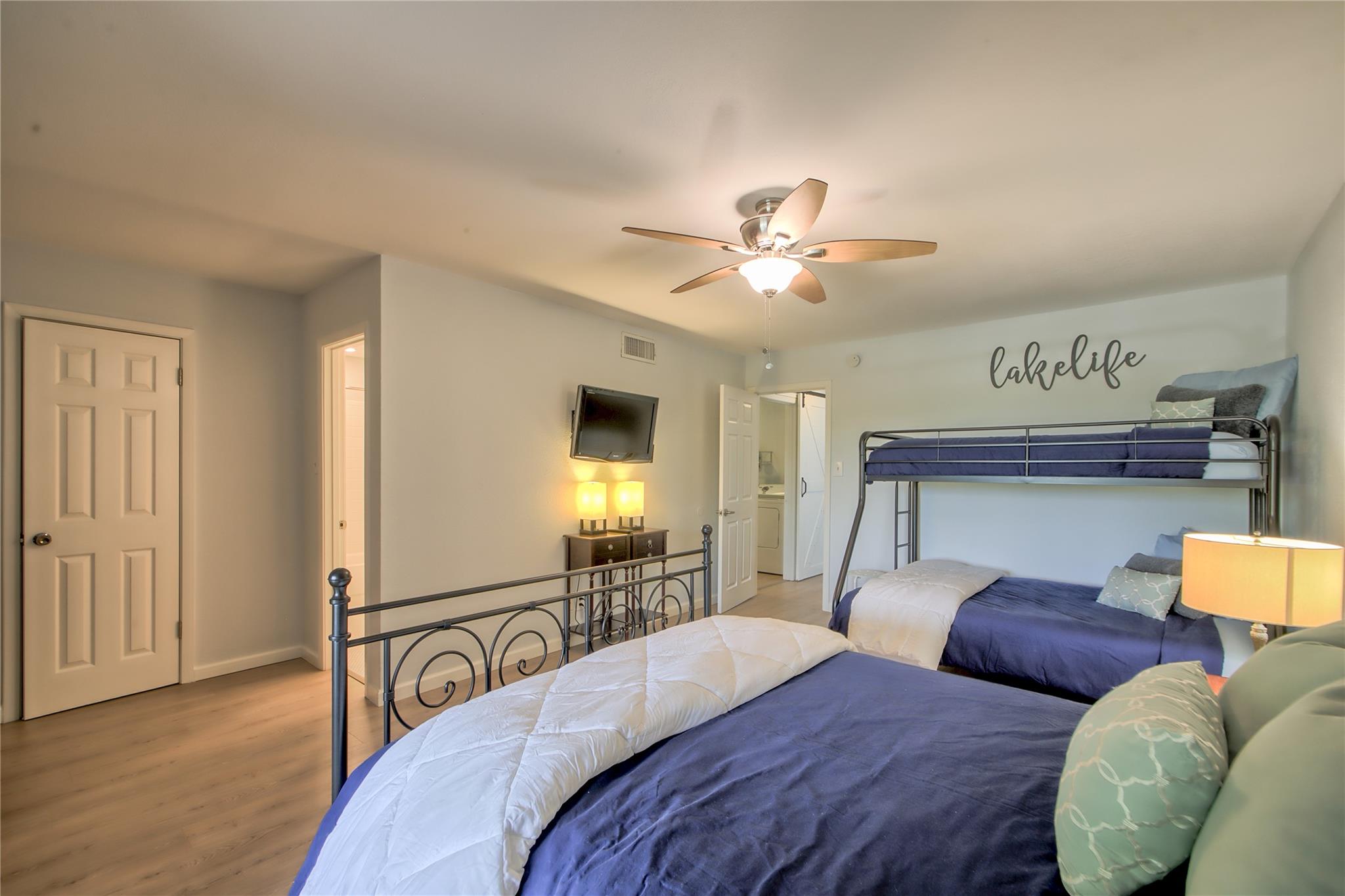 549 Demarett DR # 3