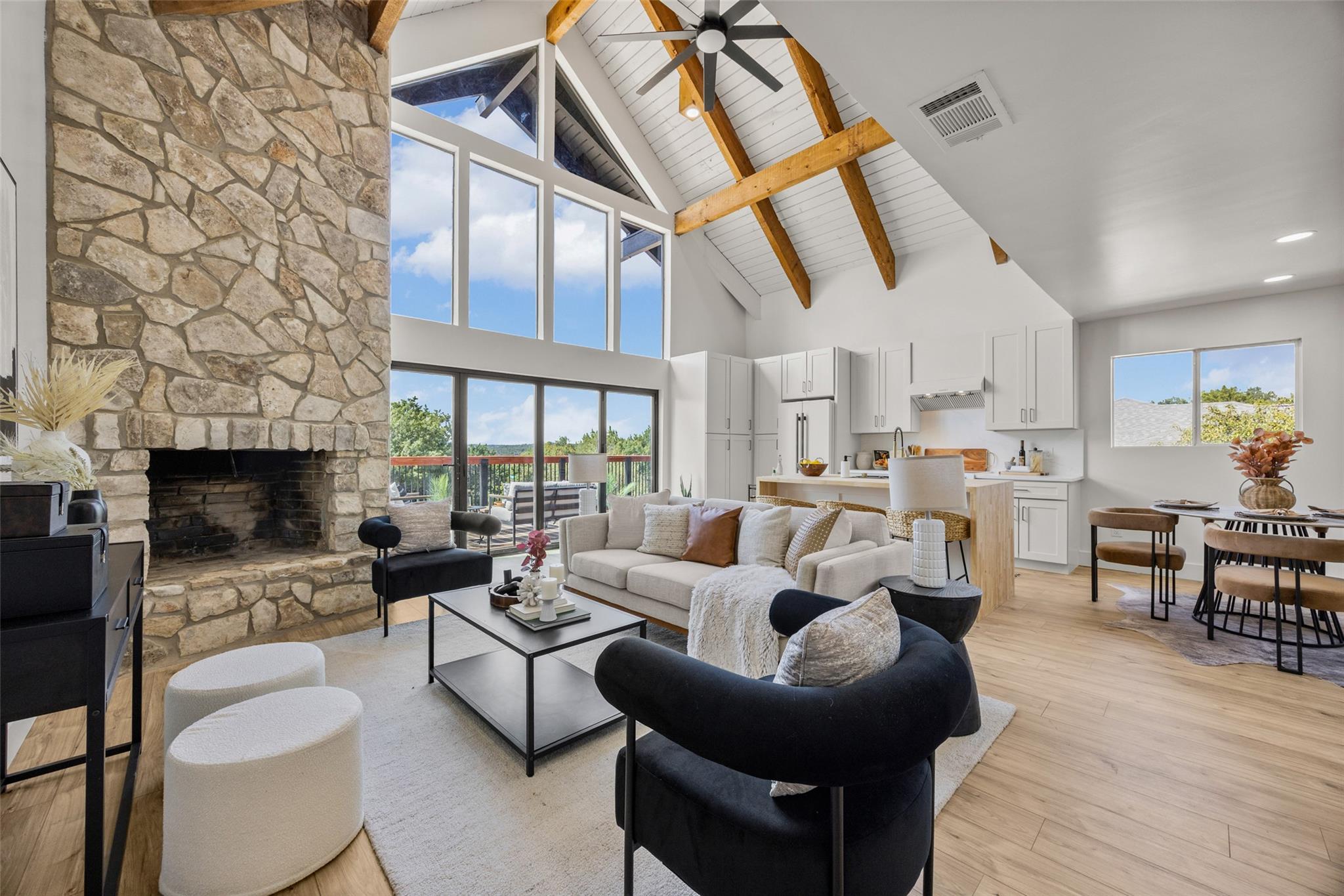 19005 Venture DR