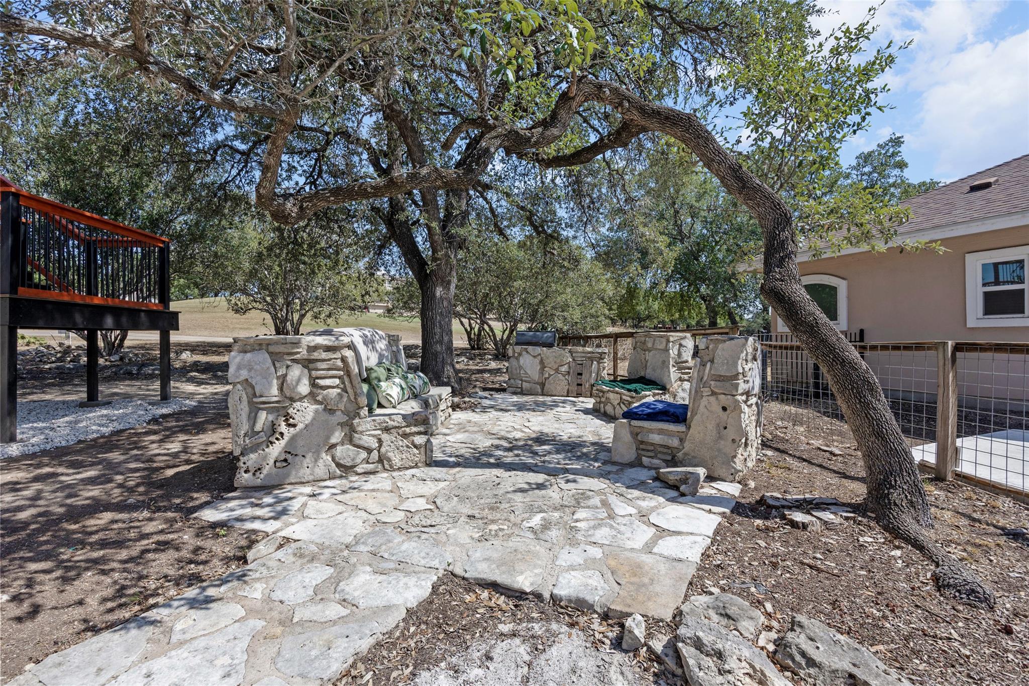 19005 Venture DR