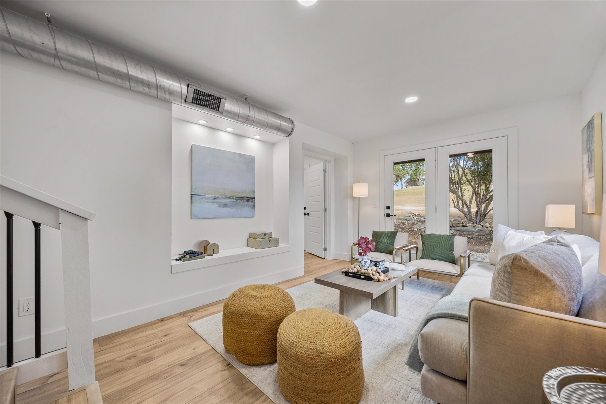 19005 Venture DR